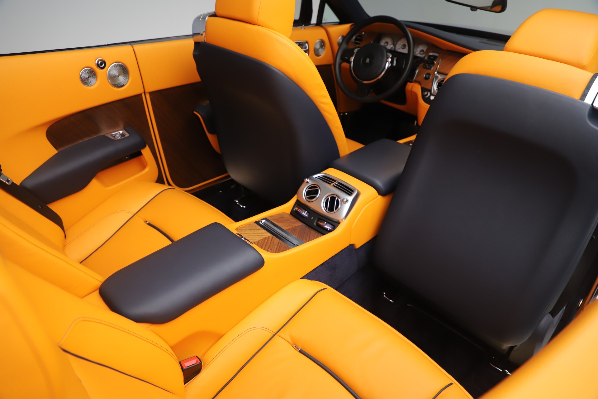 Used-2017-Rolls-Royce-Dawn