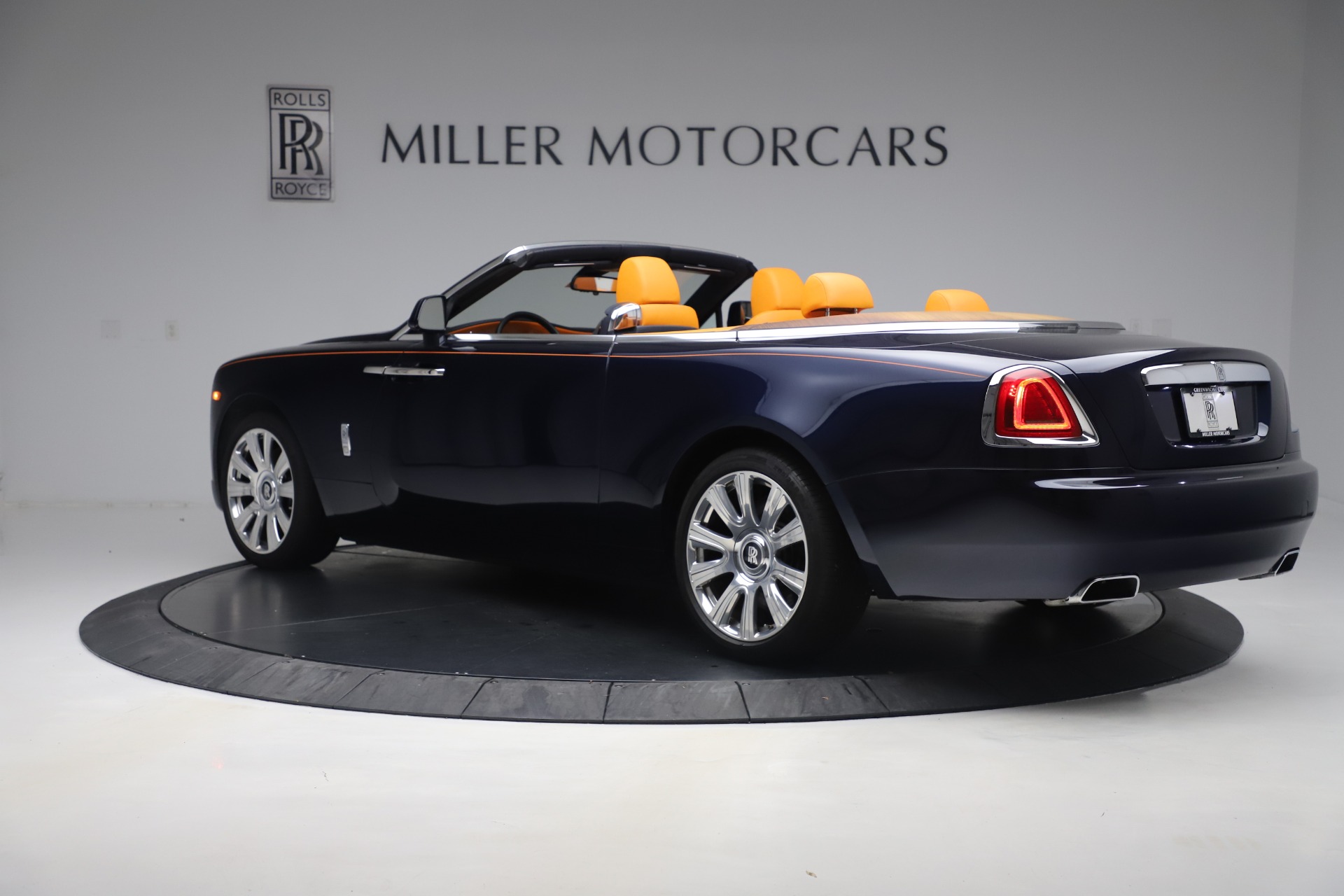 Used-2017-Rolls-Royce-Dawn