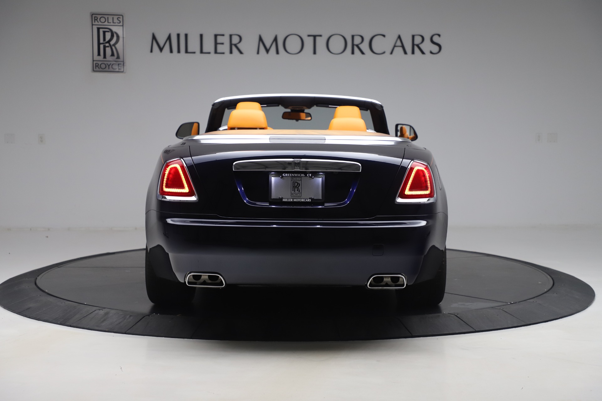 Used-2017-Rolls-Royce-Dawn
