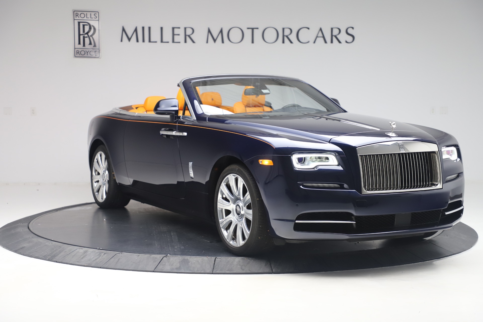 Used-2017-Rolls-Royce-Dawn