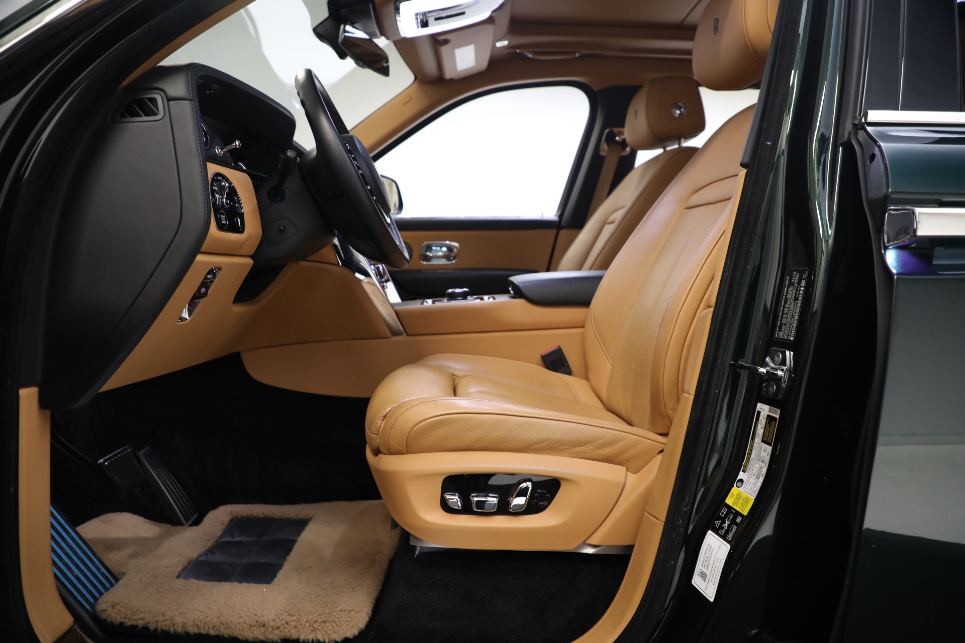 Used-2020-Rolls-Royce-Cullinan