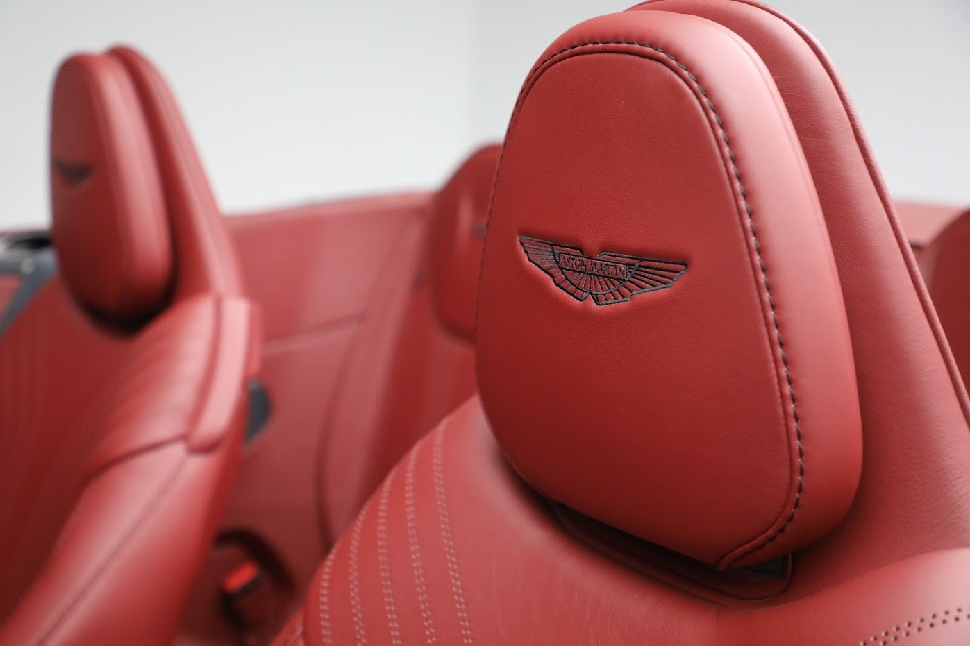 Used-2020-Aston-Martin-DB11-Volante-Convertible