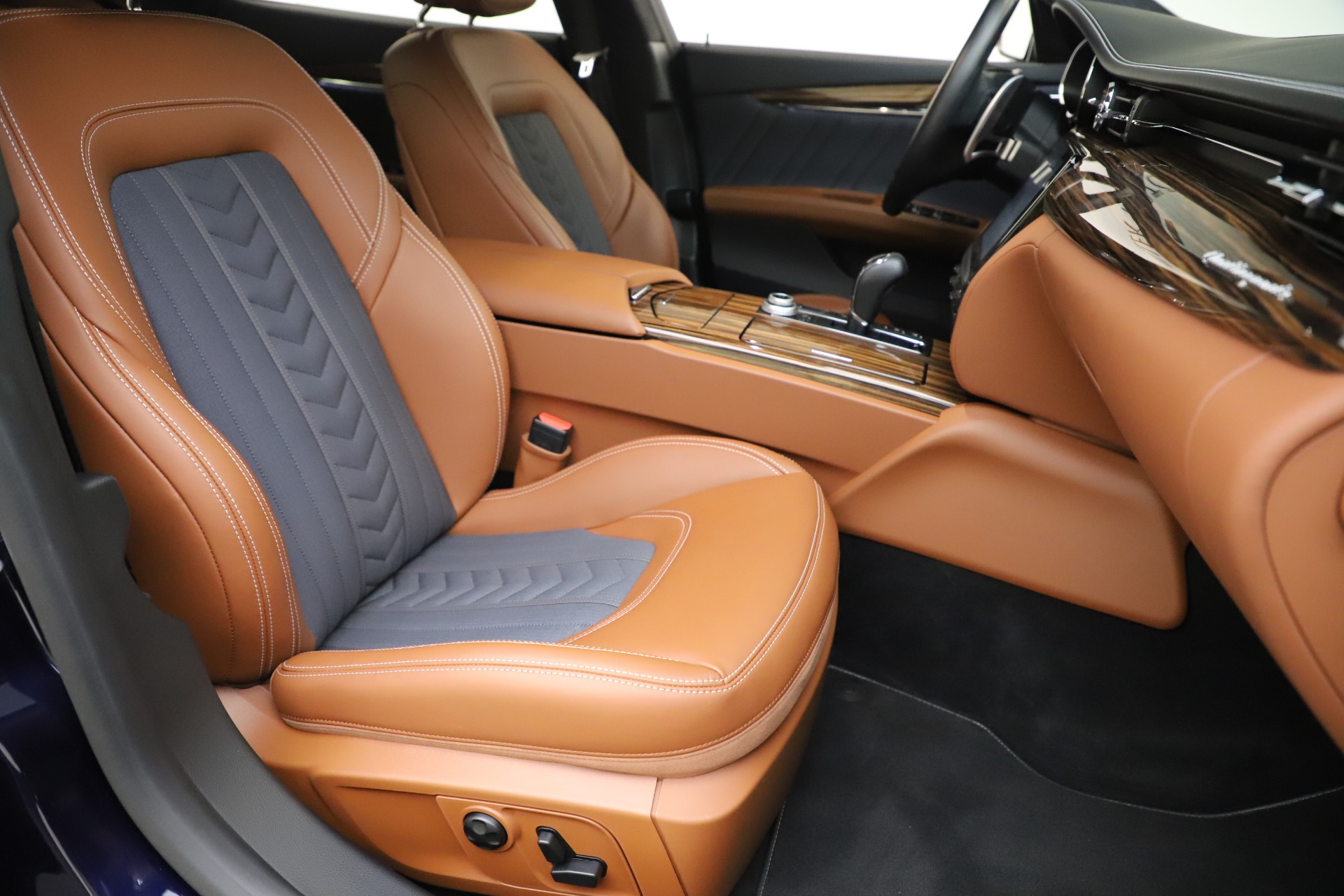 Used-2017-Maserati-Quattroporte-S-Q4-GranLusso