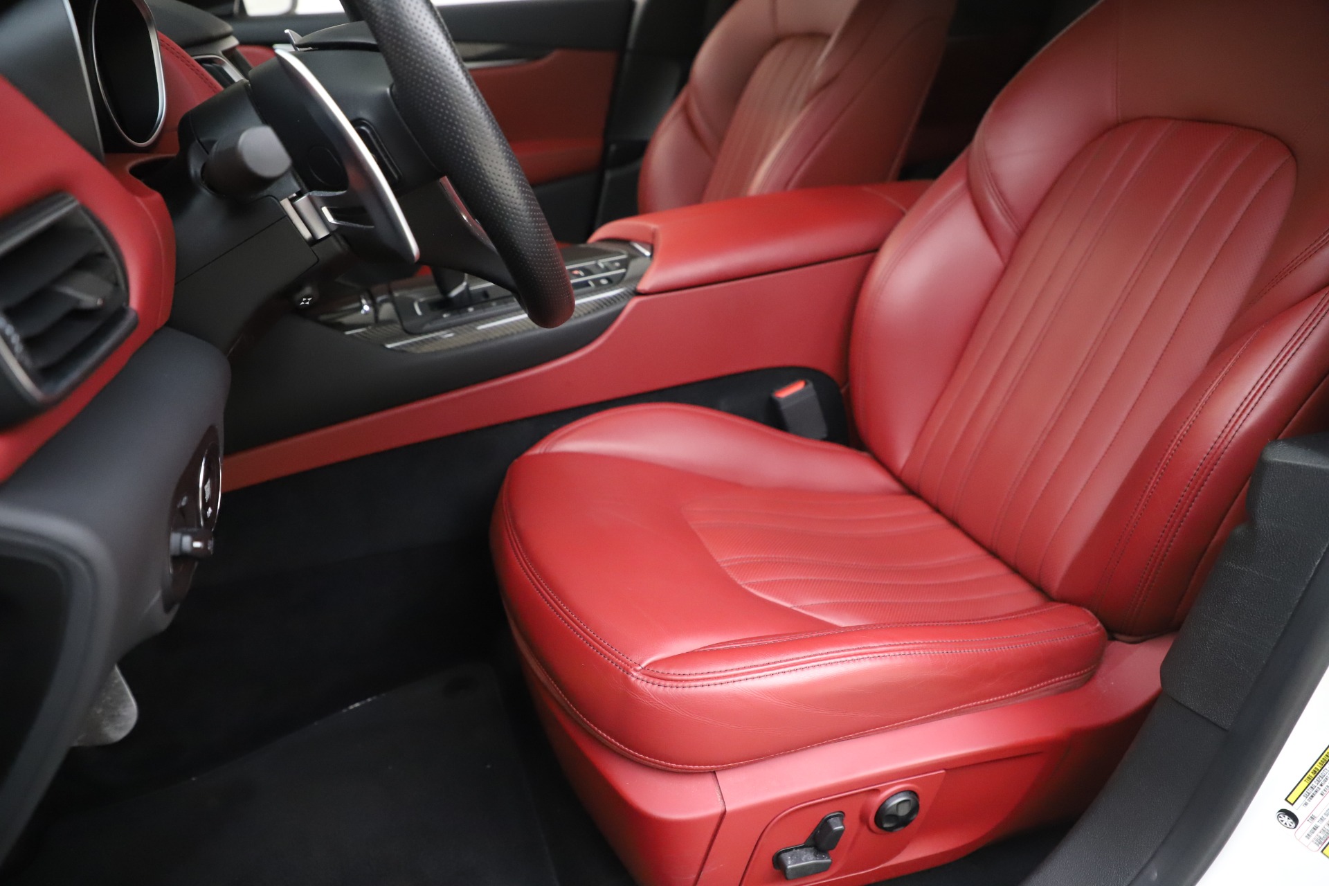 Used-2017-Maserati-Levante-S