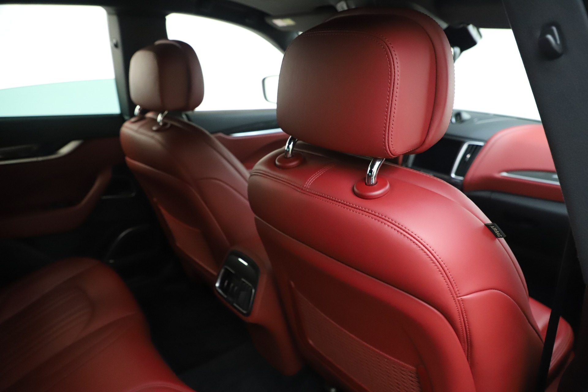 Used-2017-Maserati-Levante-S