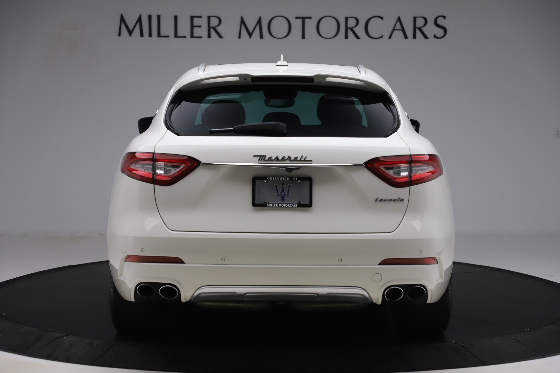 Used-2017-Maserati-Levante-S