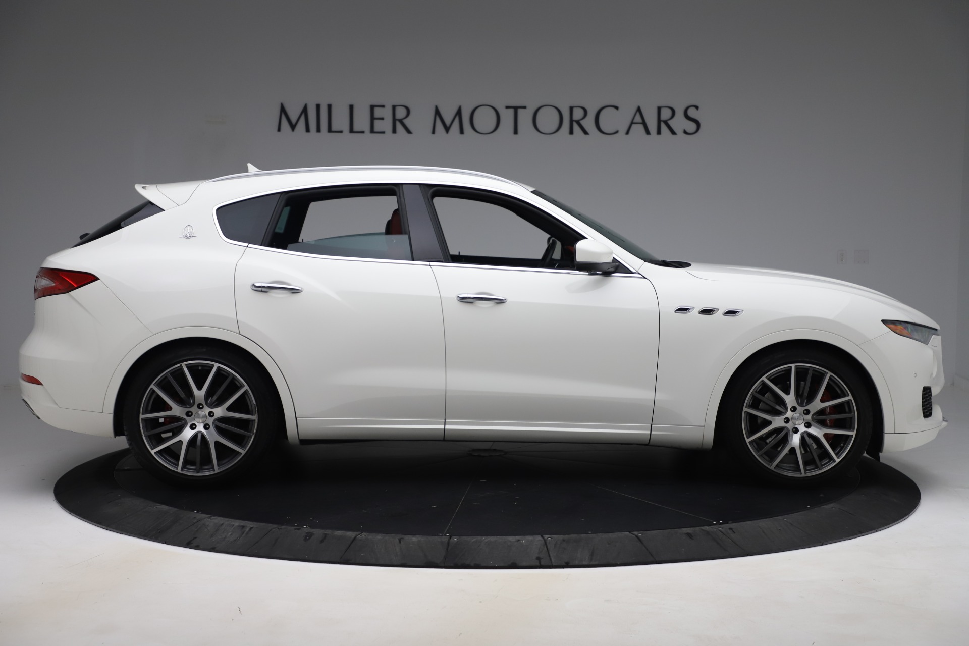 Used-2017-Maserati-Levante-S