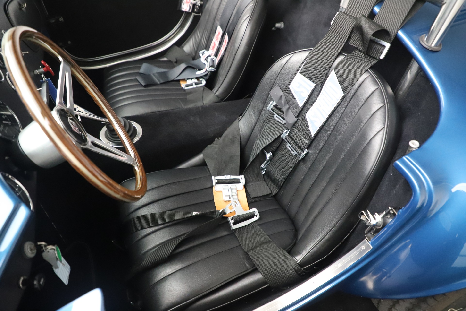 Used-1965-Ford-Cobra-CSX