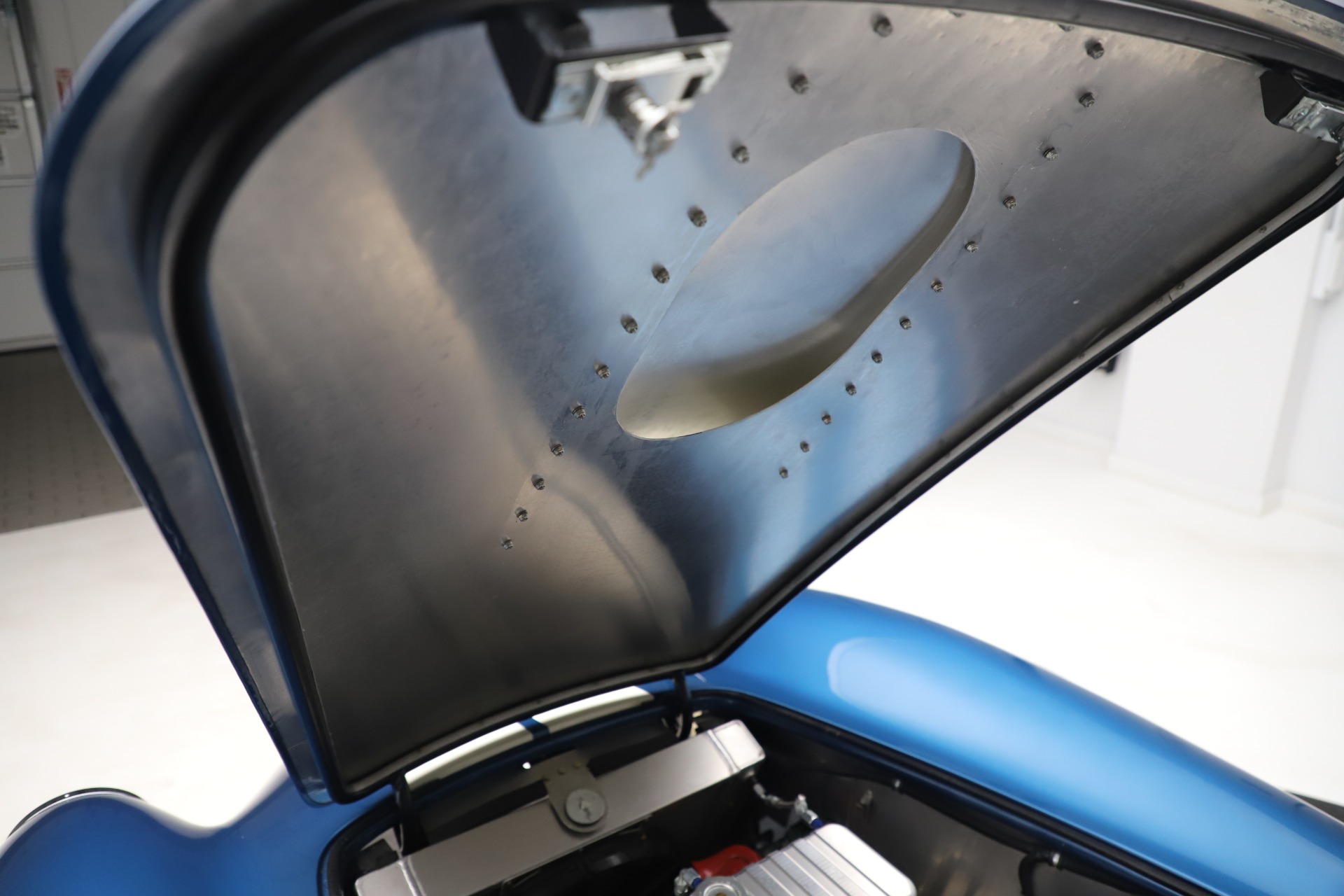 Used-1965-Ford-Cobra-CSX