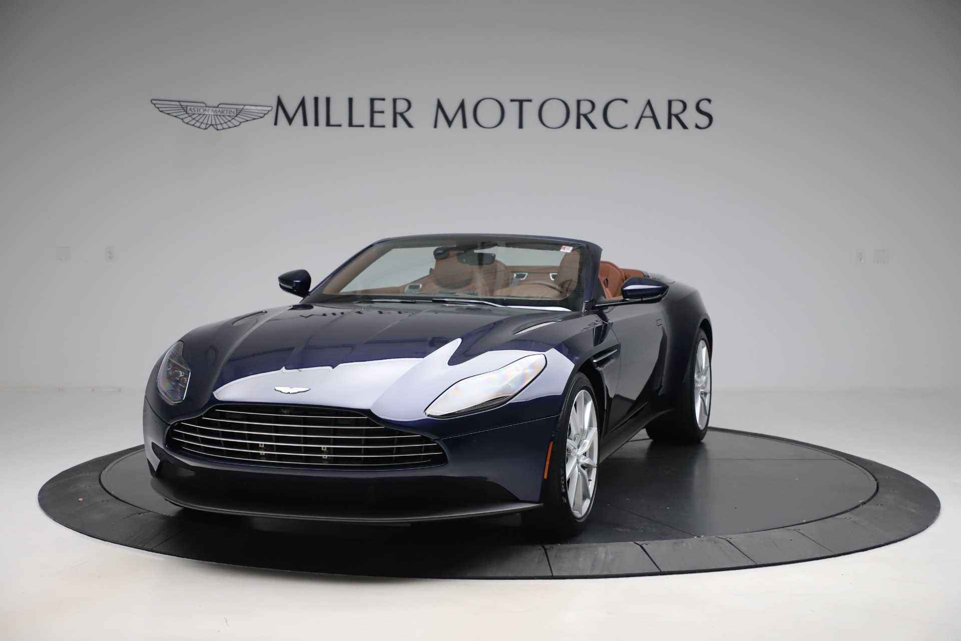 New-2020-Aston-Martin-DB11-Volante-Convertible