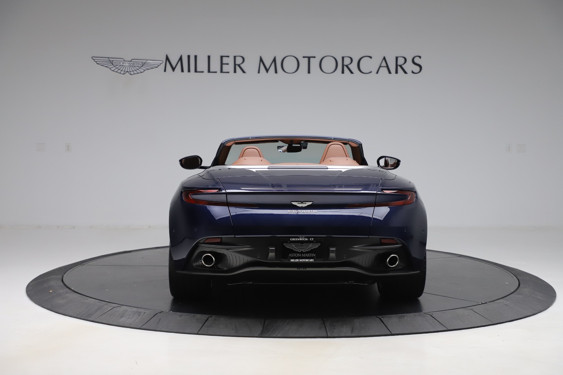 New-2020-Aston-Martin-DB11-Volante-Convertible