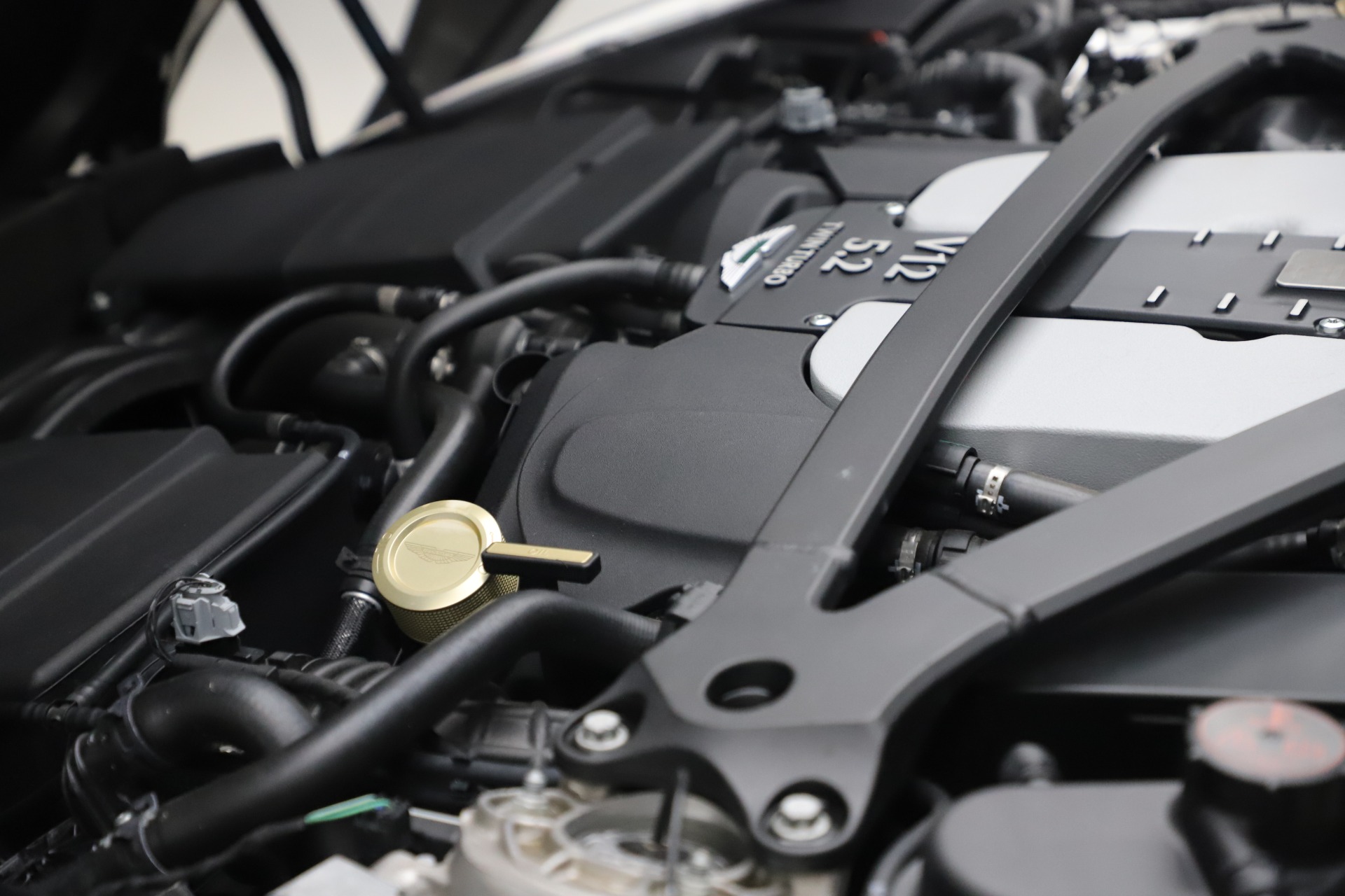 Used-2019-Aston-Martin-DBS-Superleggera-Coupe