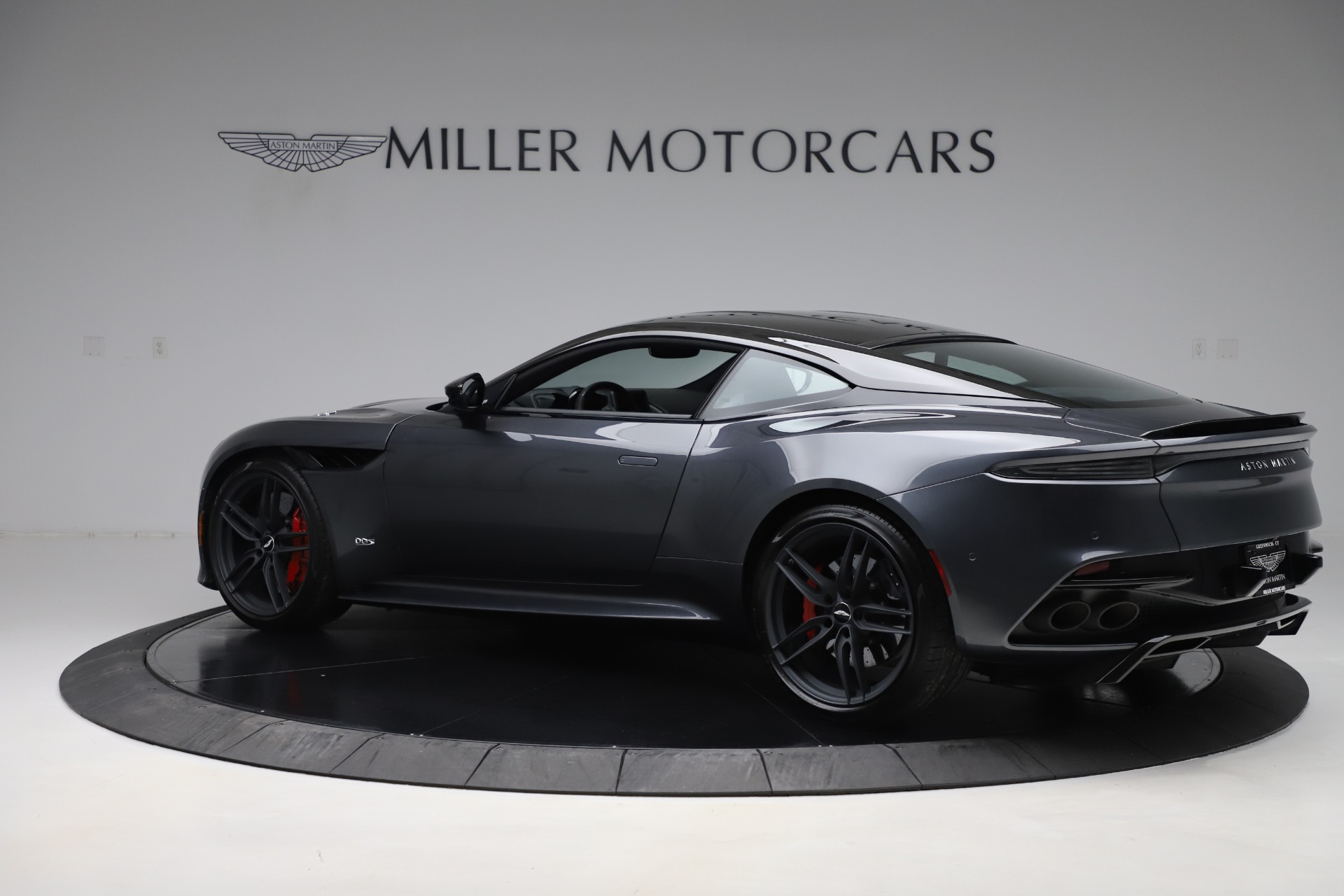 Used-2019-Aston-Martin-DBS-Superleggera-Coupe