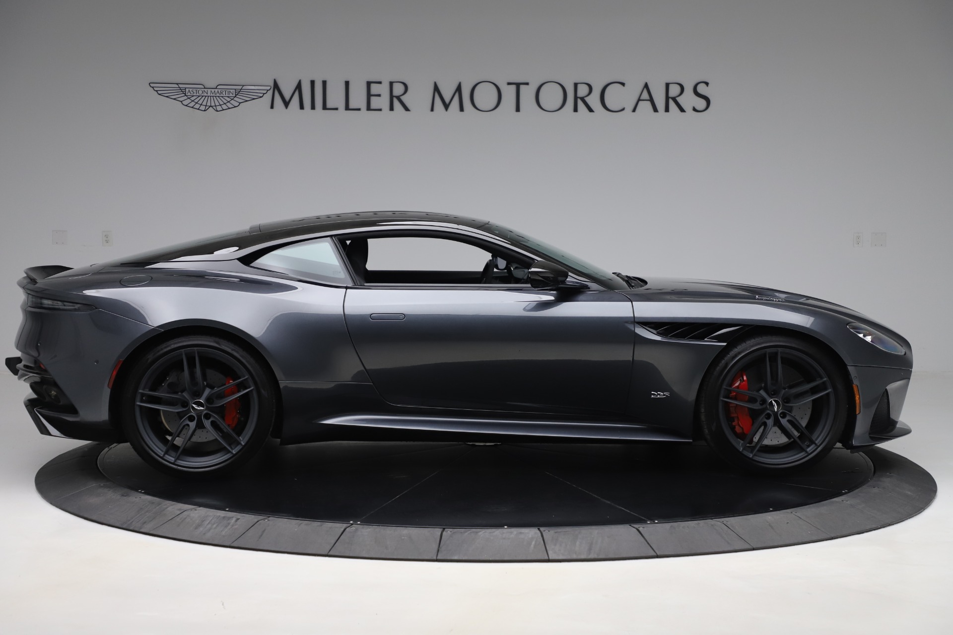 Used-2019-Aston-Martin-DBS-Superleggera-Coupe