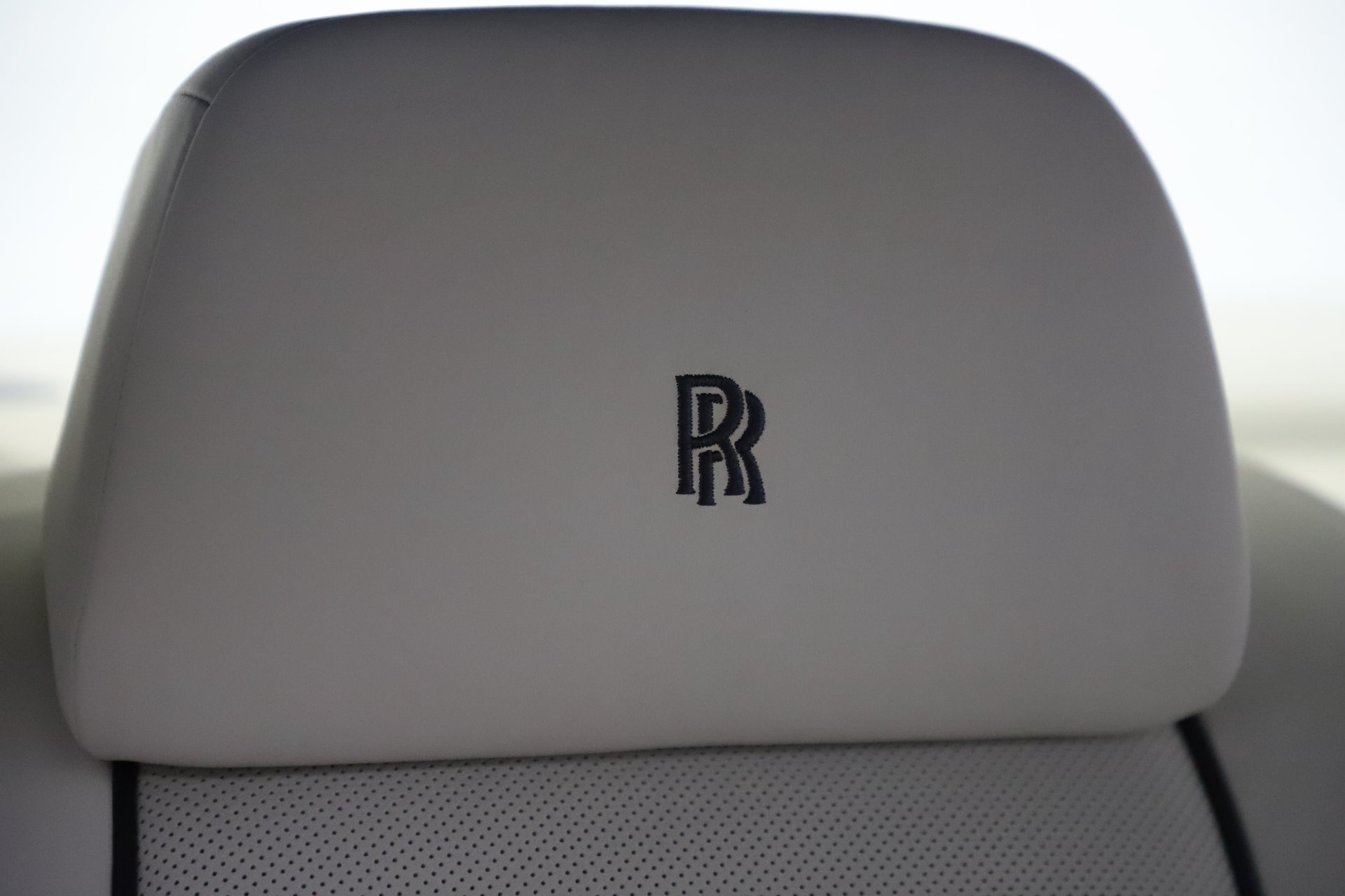 Used-2016-Rolls-Royce-Wraith