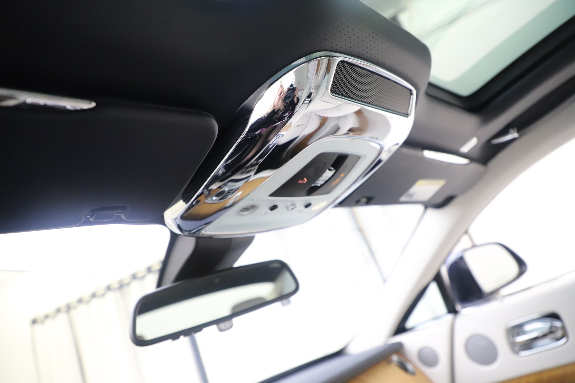 Used-2016-Rolls-Royce-Wraith