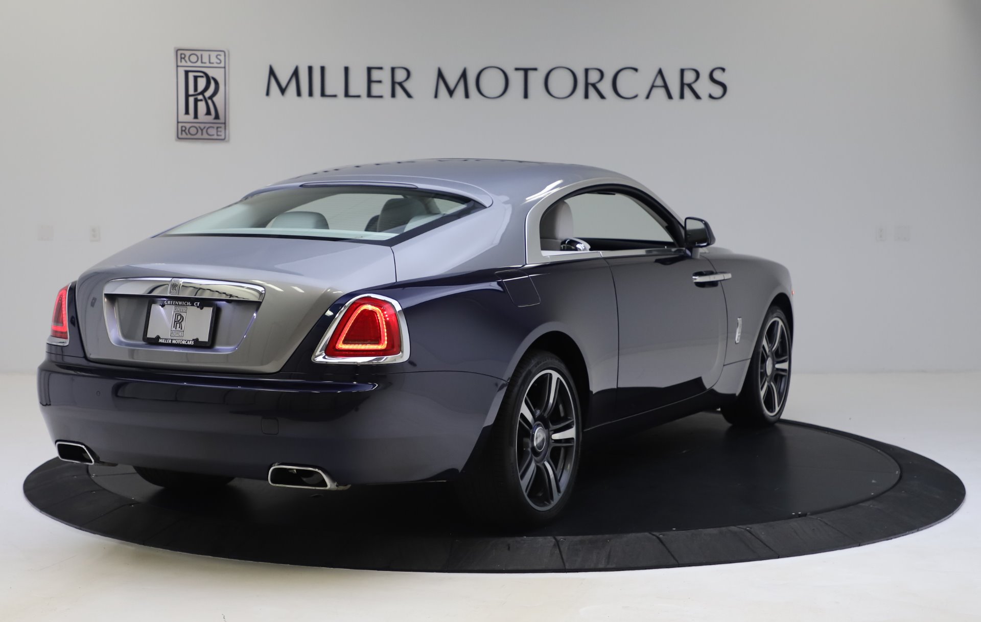 Used-2016-Rolls-Royce-Wraith