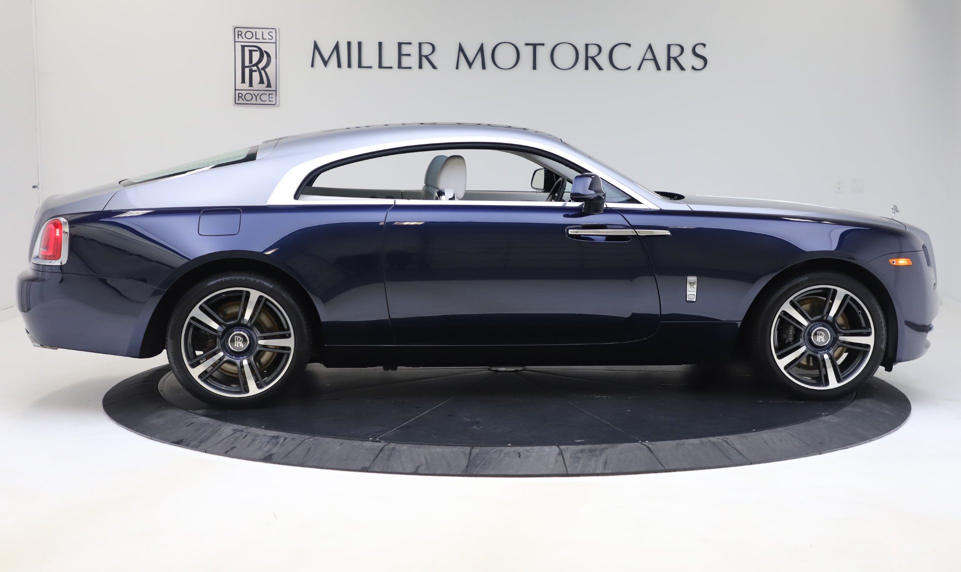 Used-2016-Rolls-Royce-Wraith