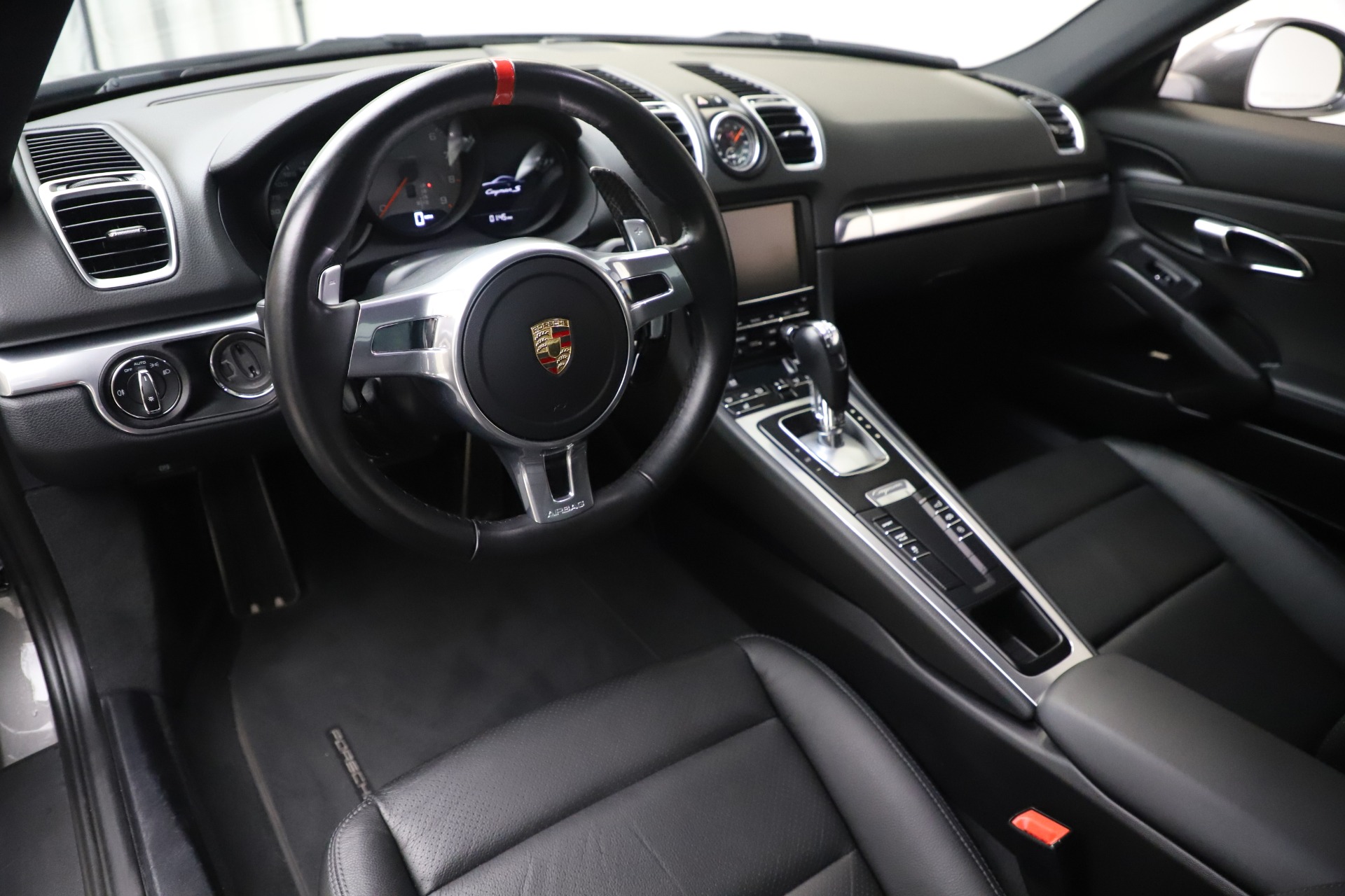 Used-2015-Porsche-Cayman-S