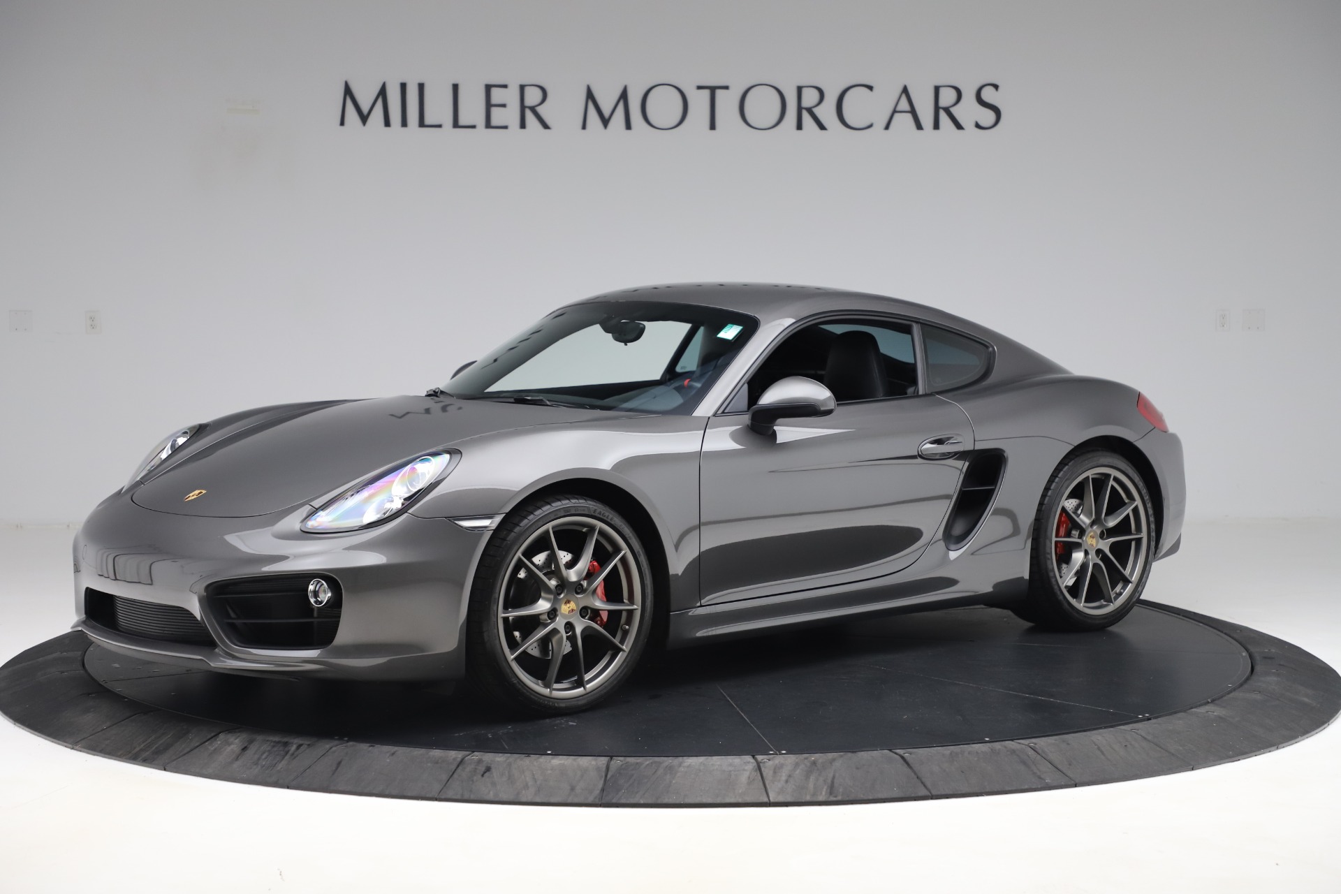 Used-2015-Porsche-Cayman-S