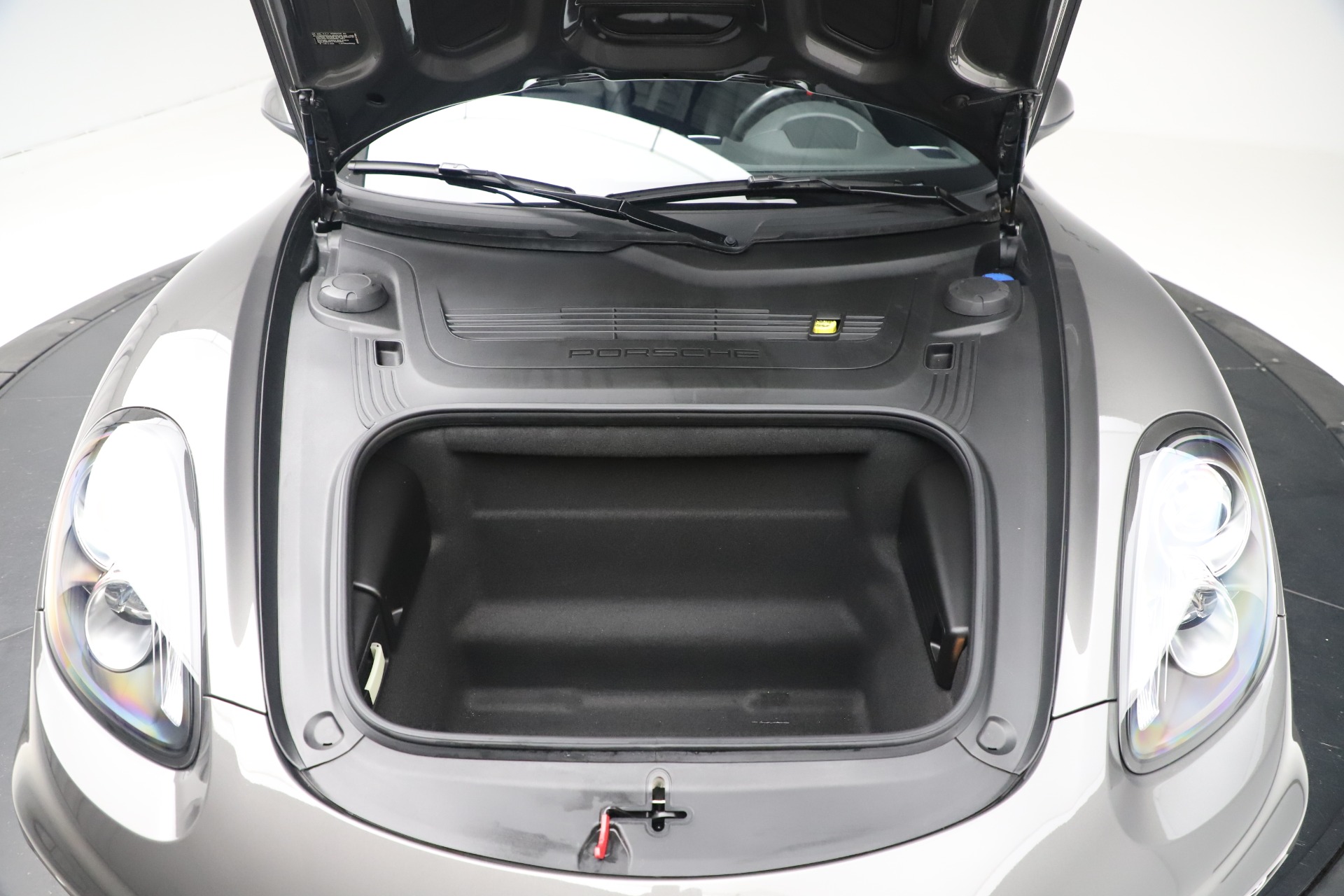 Used-2015-Porsche-Cayman-S