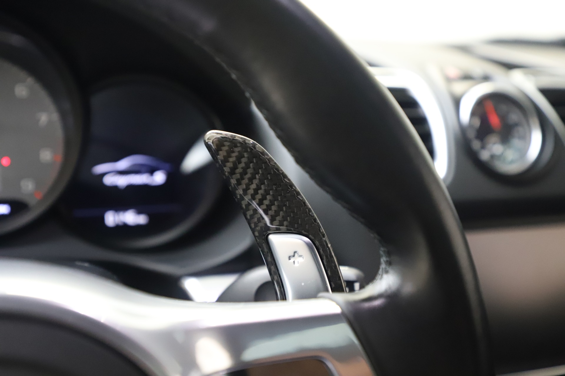 Used-2015-Porsche-Cayman-S