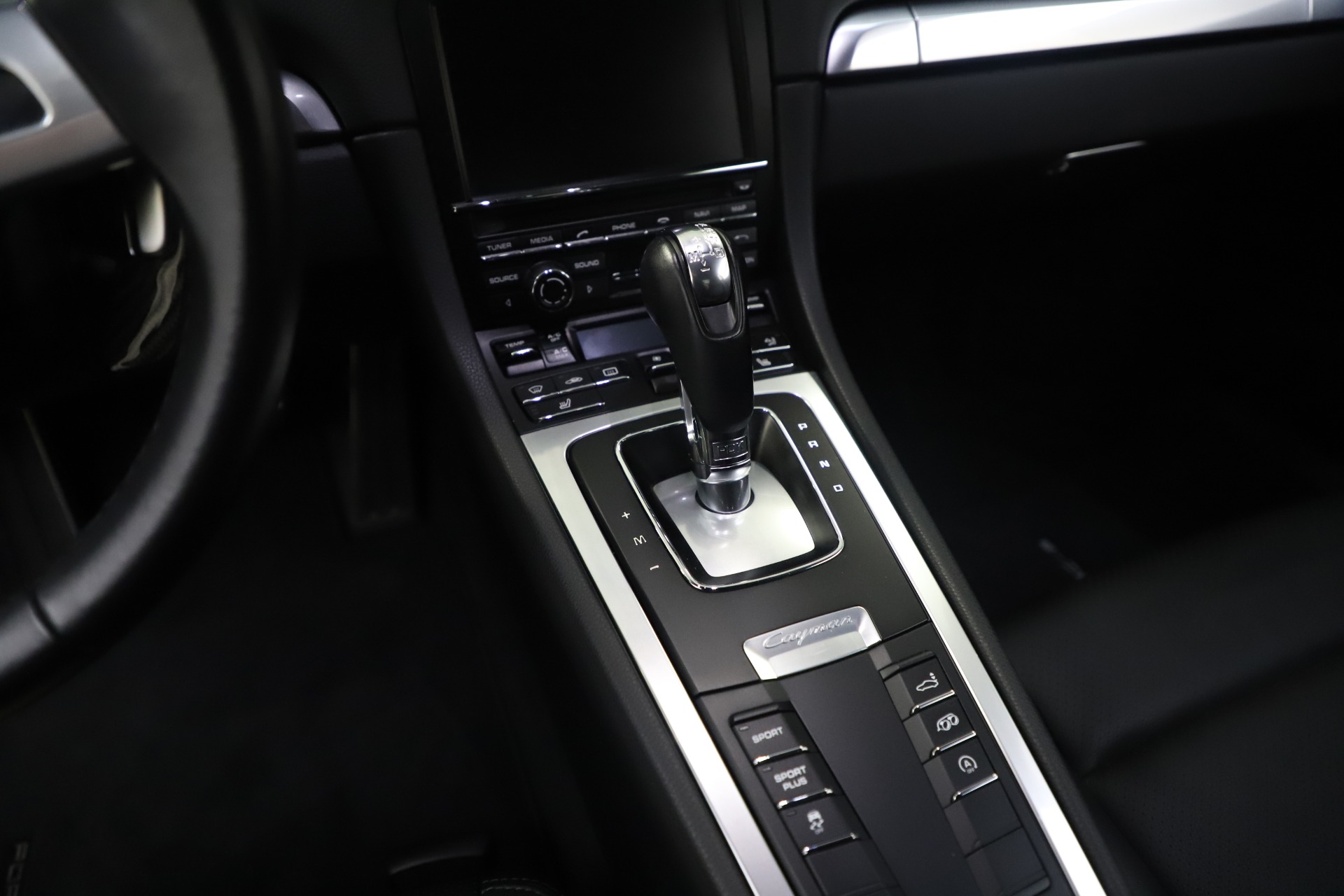 Used-2015-Porsche-Cayman-S