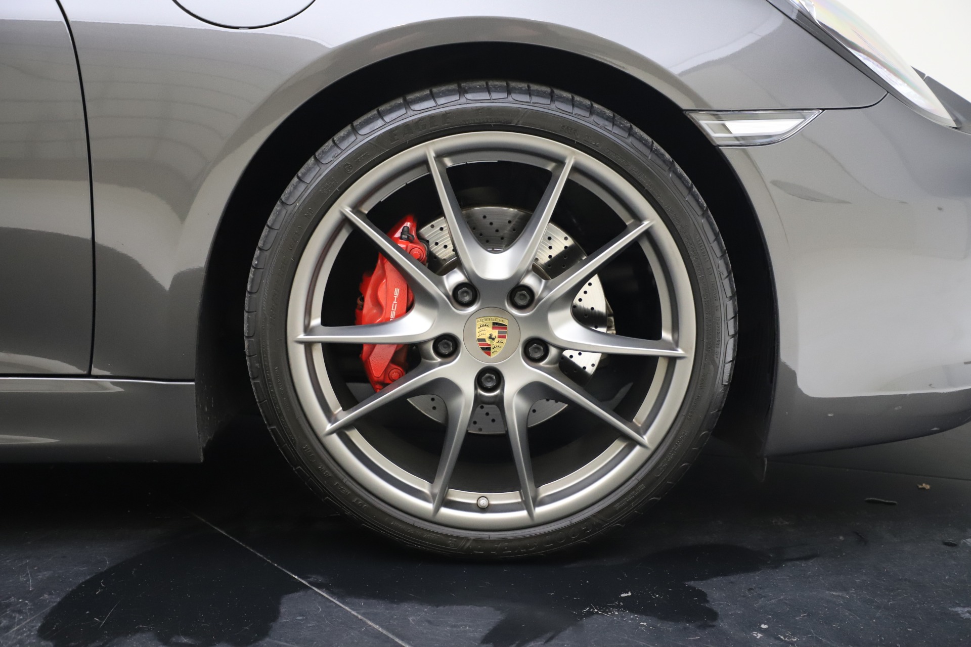 Used-2015-Porsche-Cayman-S