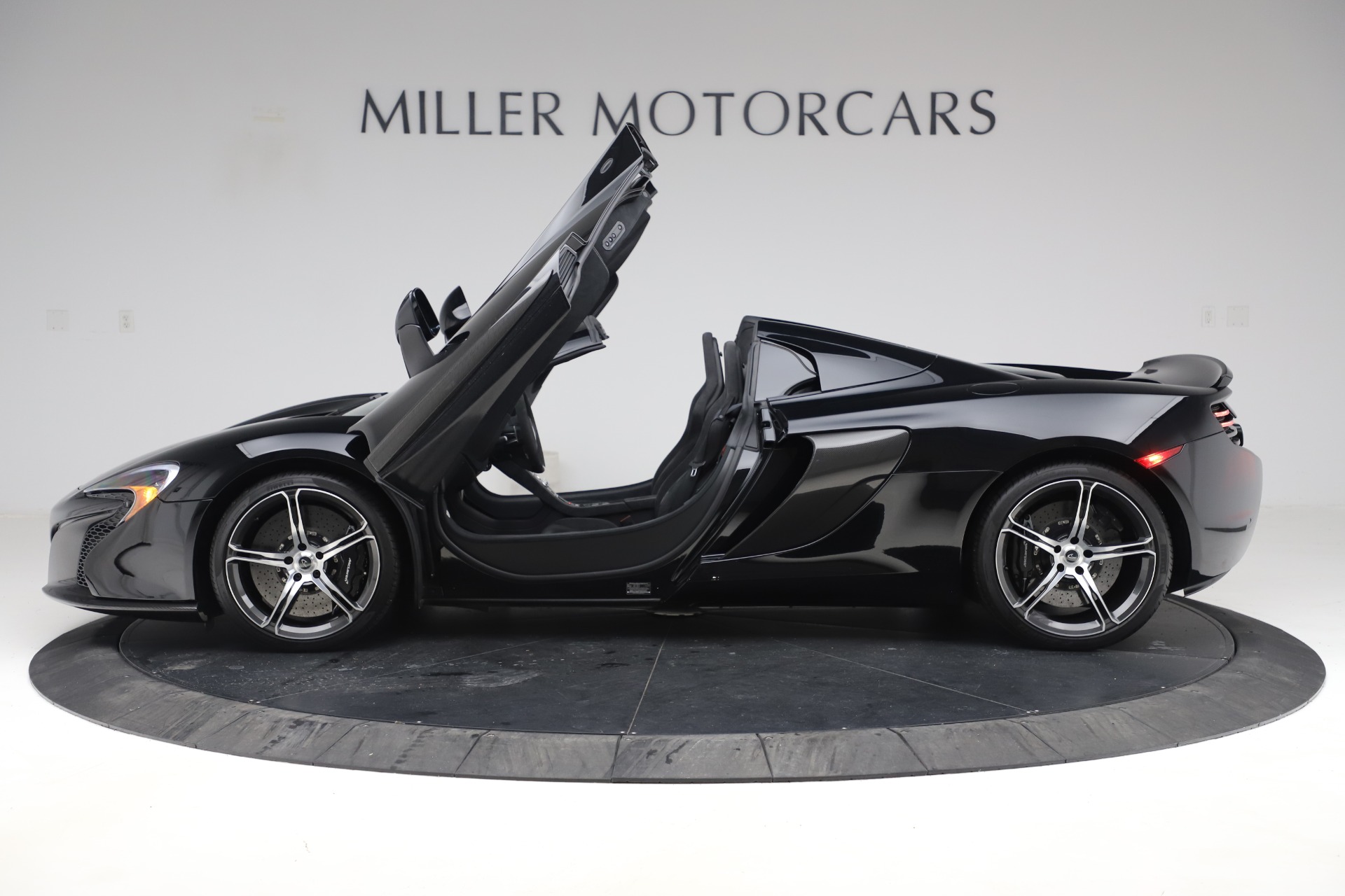 Used-2015-McLaren-650S-Spider