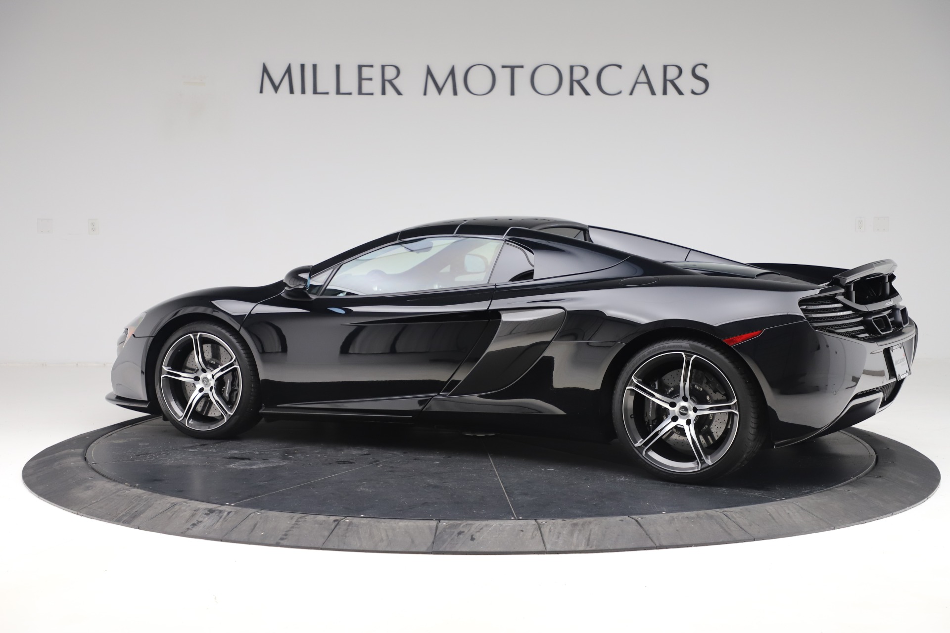 Used-2015-McLaren-650S-Spider