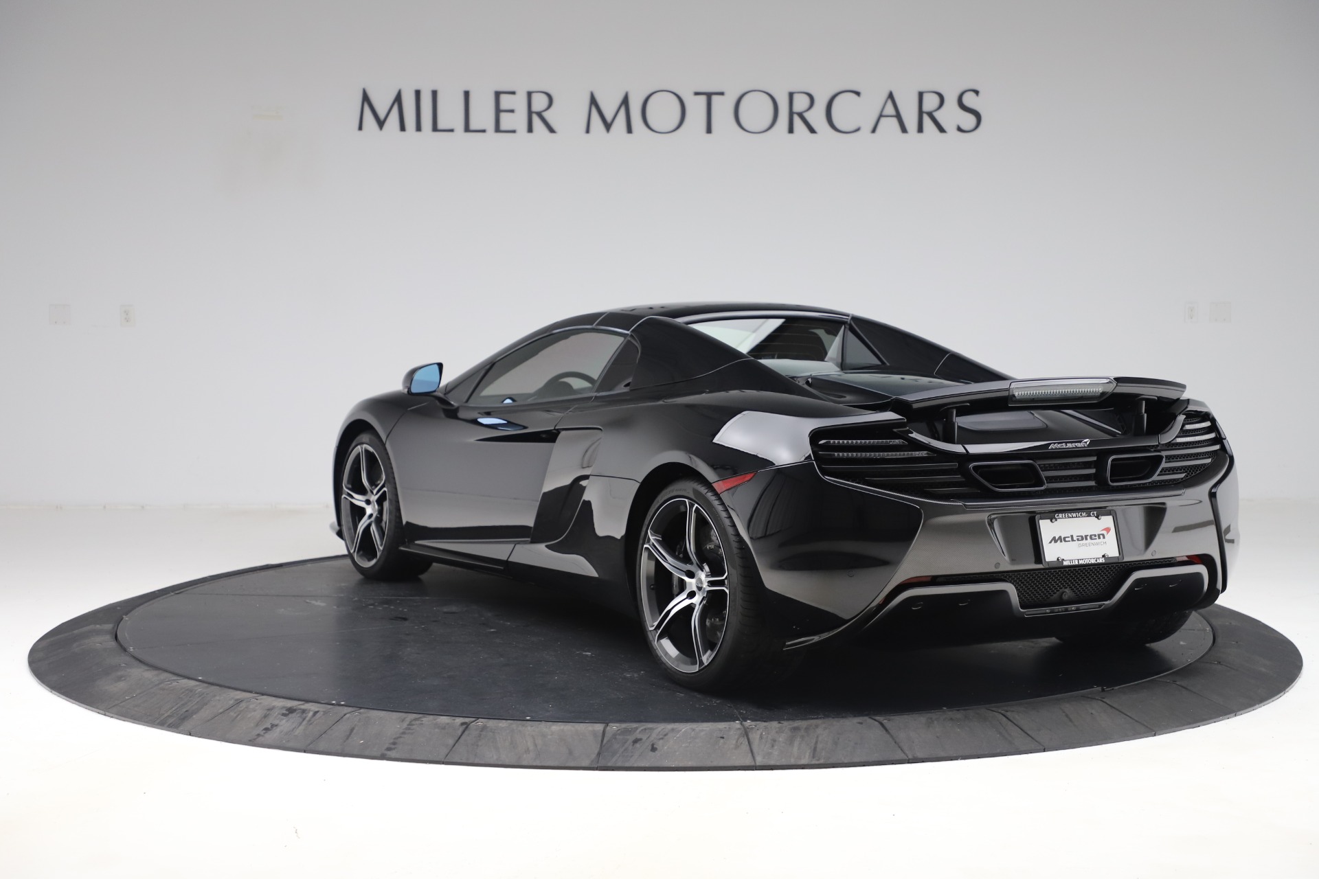 Used-2015-McLaren-650S-Spider
