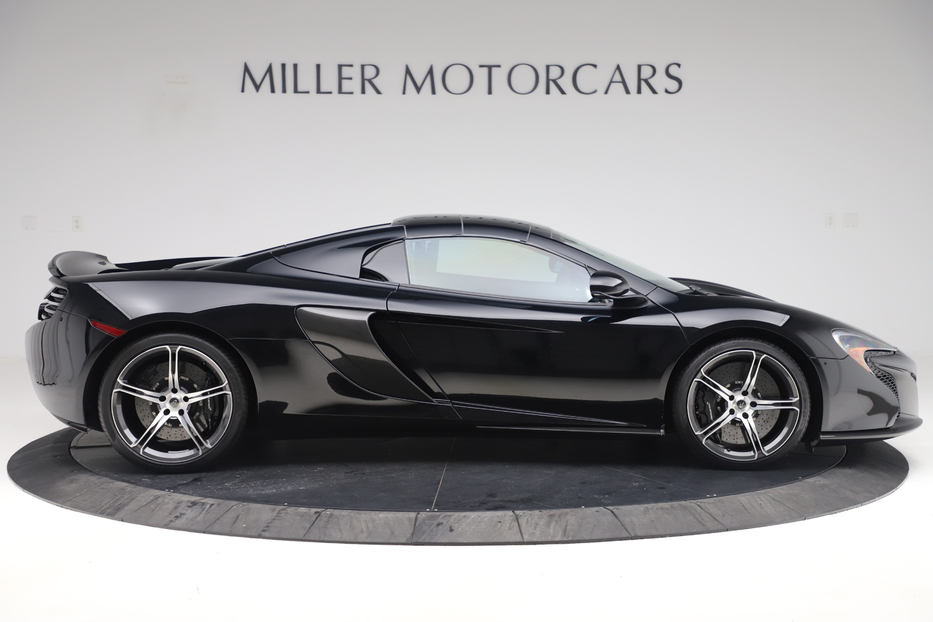 Used-2015-McLaren-650S-Spider