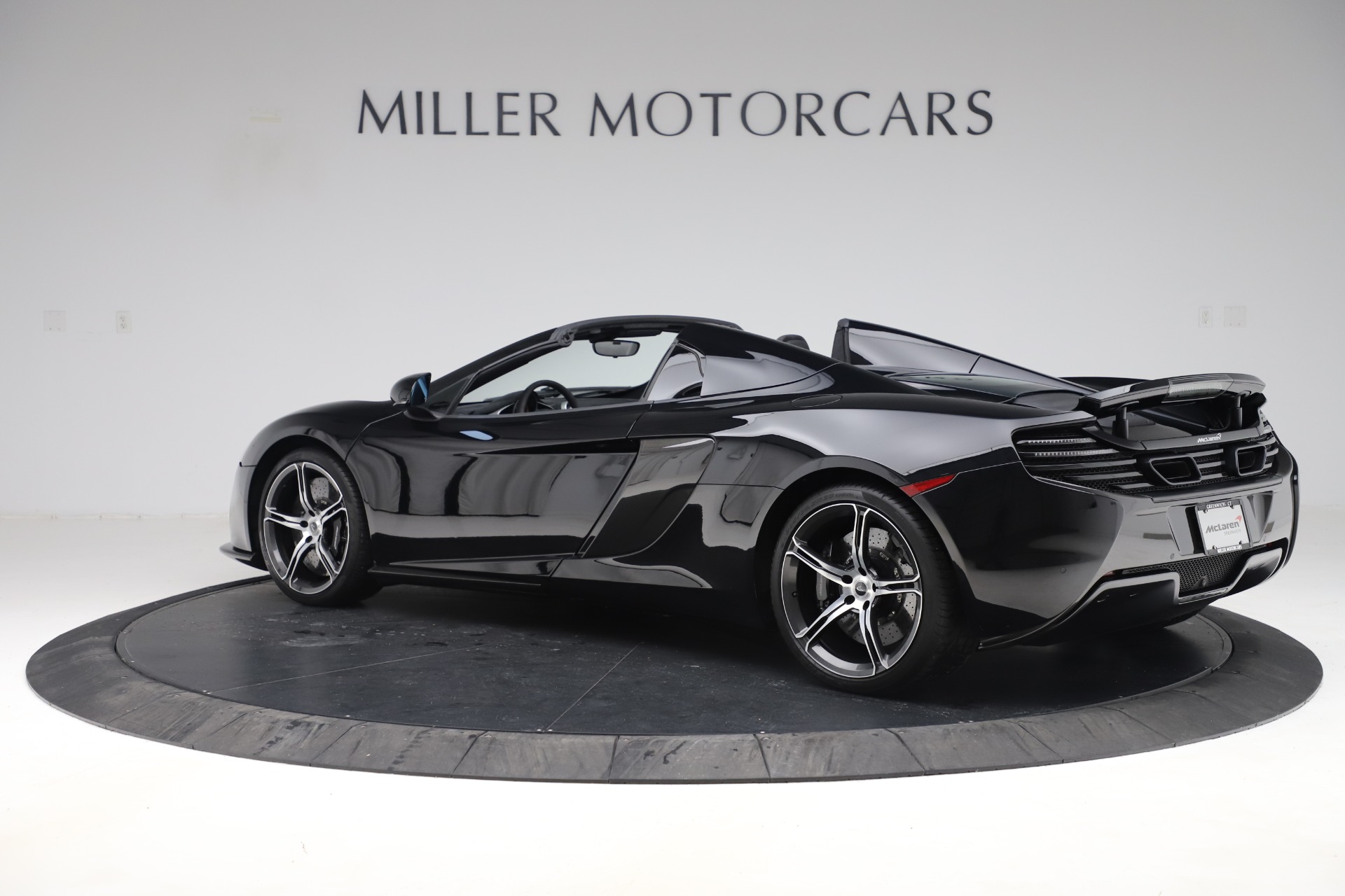 Used-2015-McLaren-650S-Spider