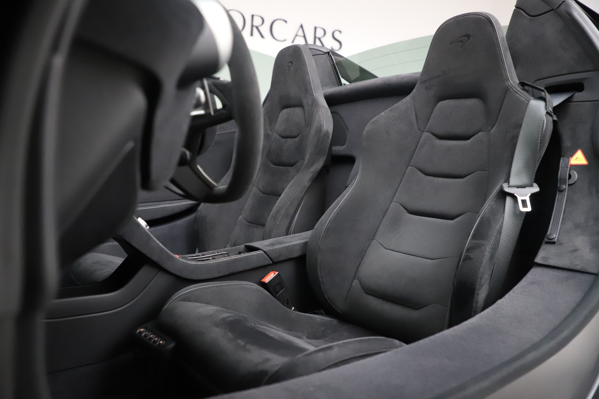 Used-2015-McLaren-650S-Spider