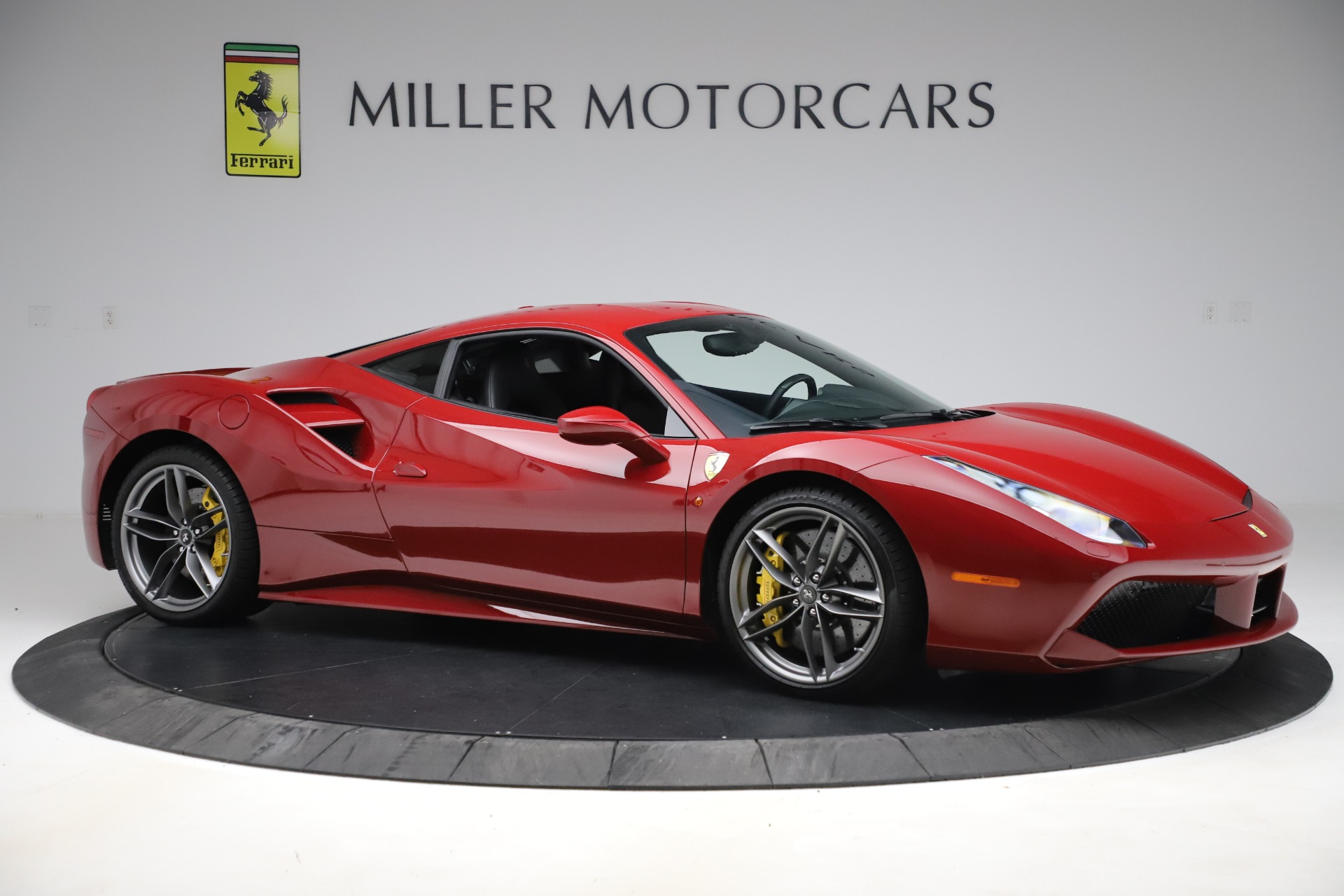 Used-2019-Ferrari-488-GTB