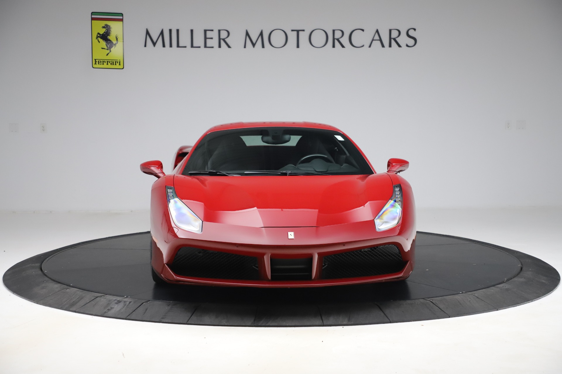 Used-2019-Ferrari-488-GTB