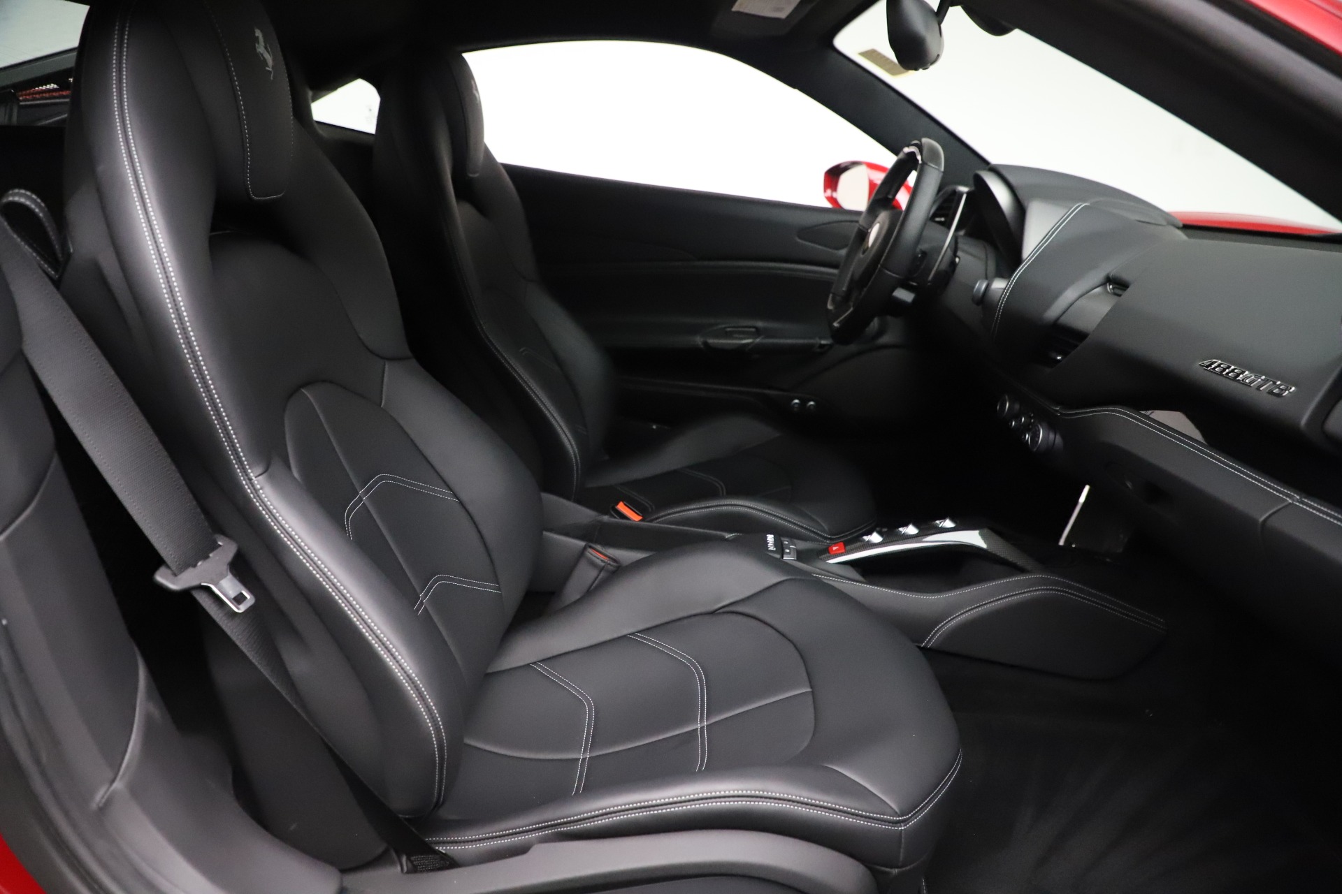 Used-2019-Ferrari-488-GTB