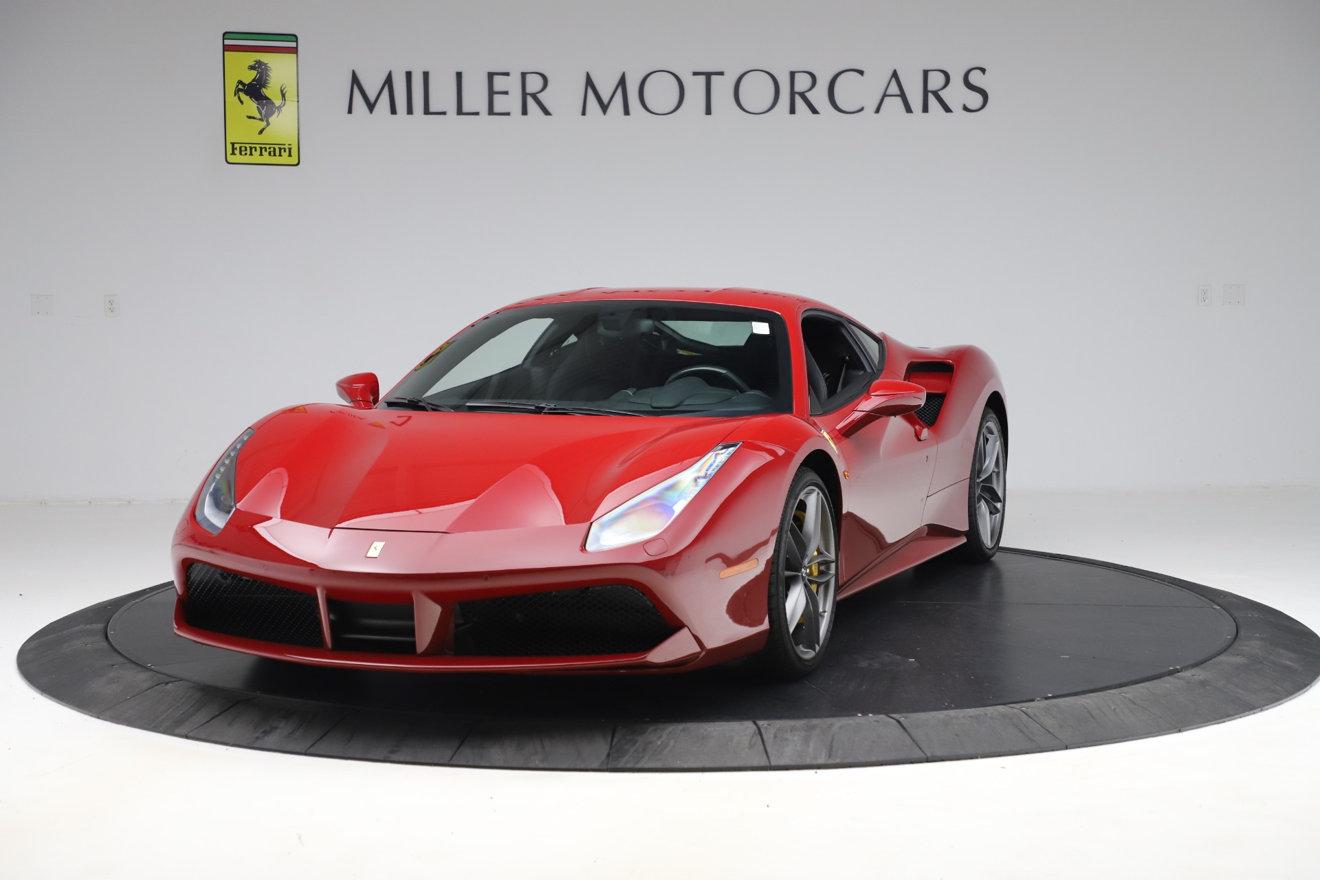 Used-2019-Ferrari-488-GTB
