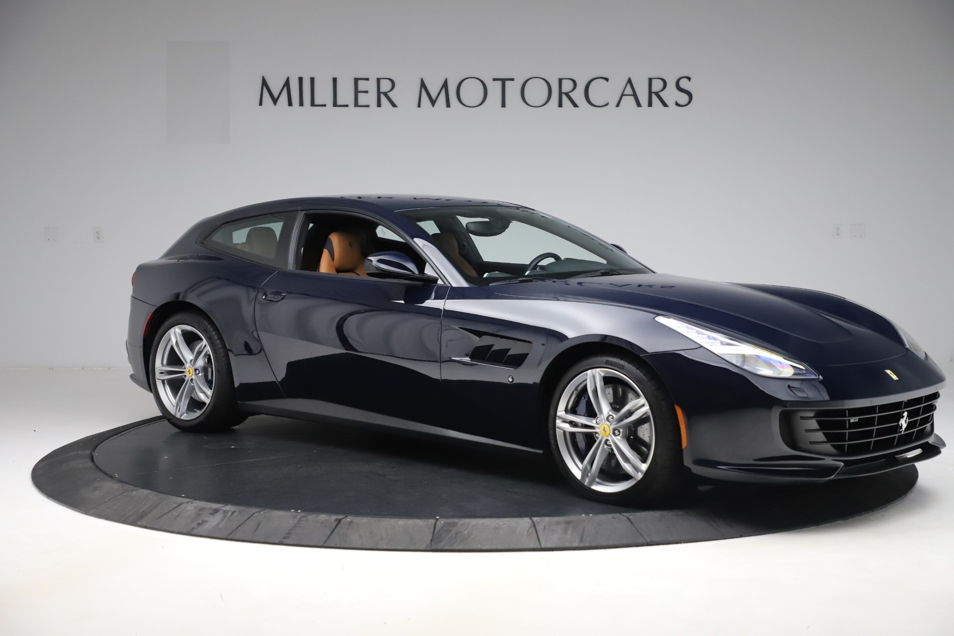 Used-2017-Ferrari-GTC4Lusso