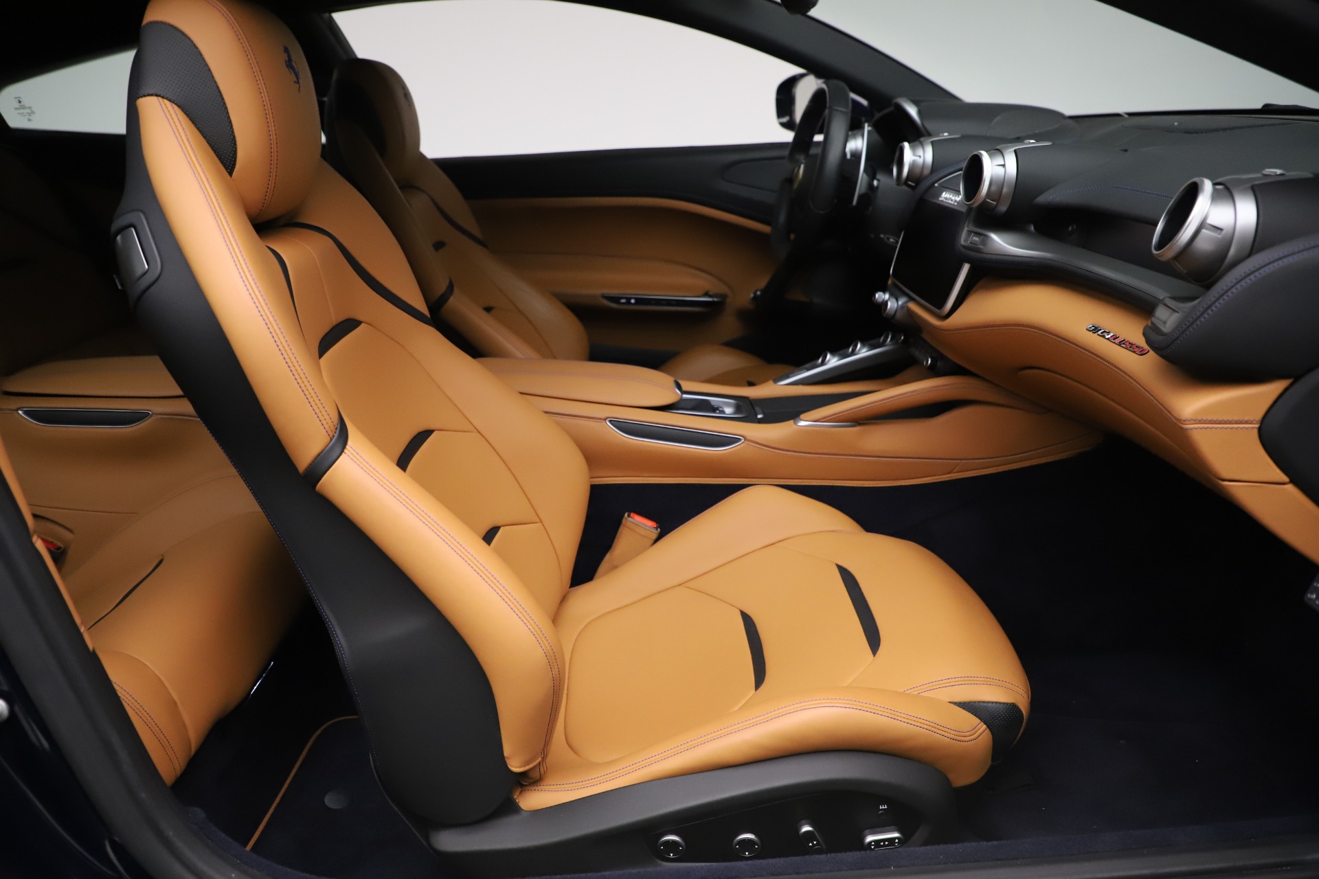 Used-2017-Ferrari-GTC4Lusso