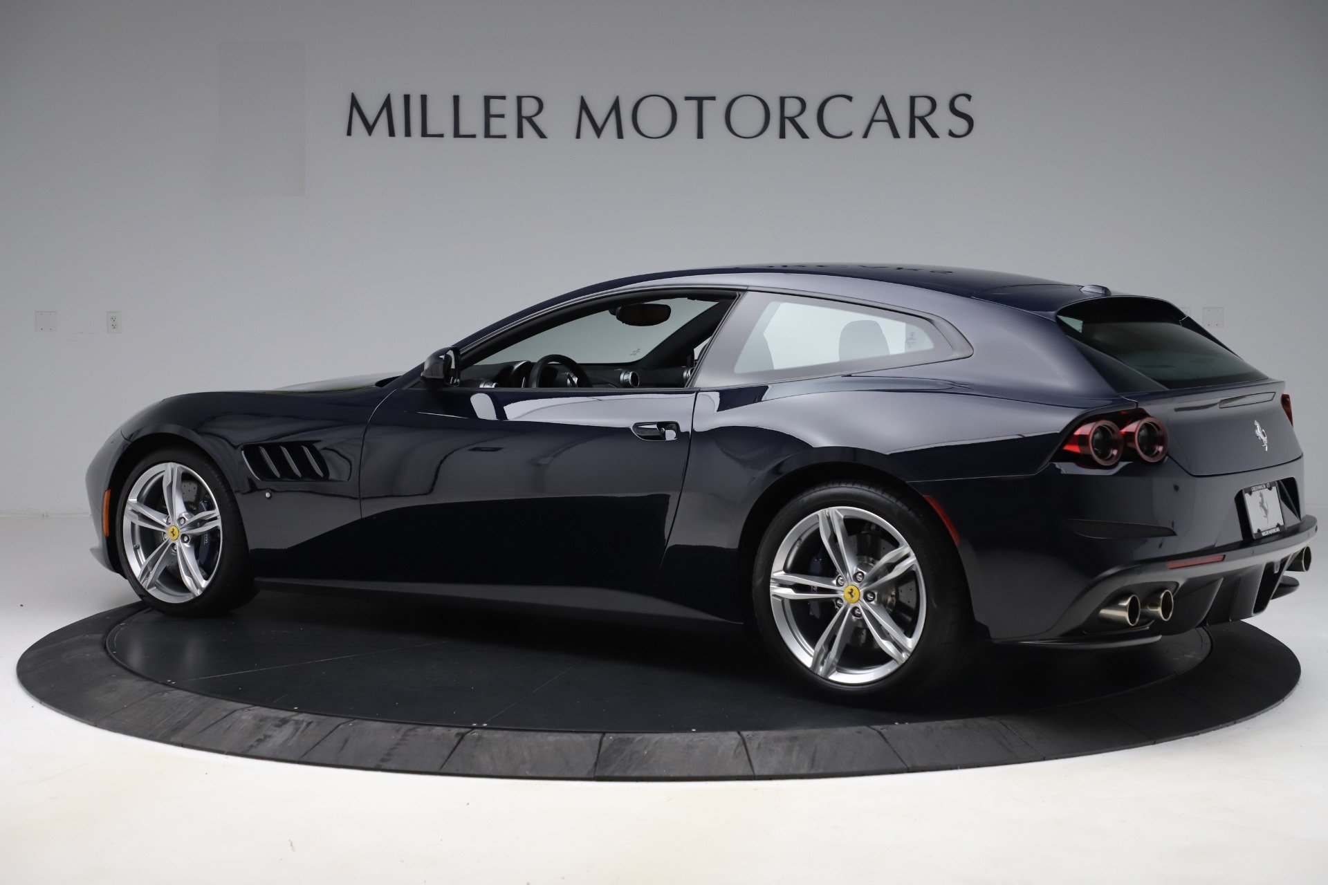 Used-2017-Ferrari-GTC4Lusso
