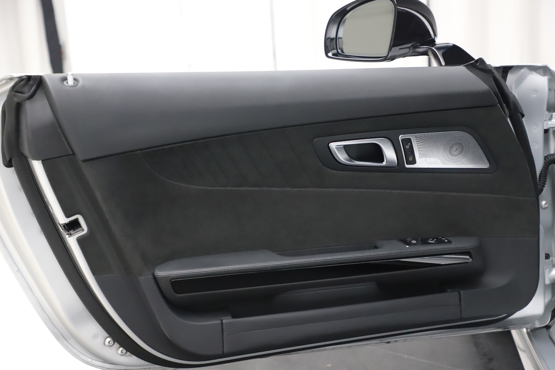 Used-2018-Mercedes-Benz-AMG-GT-R