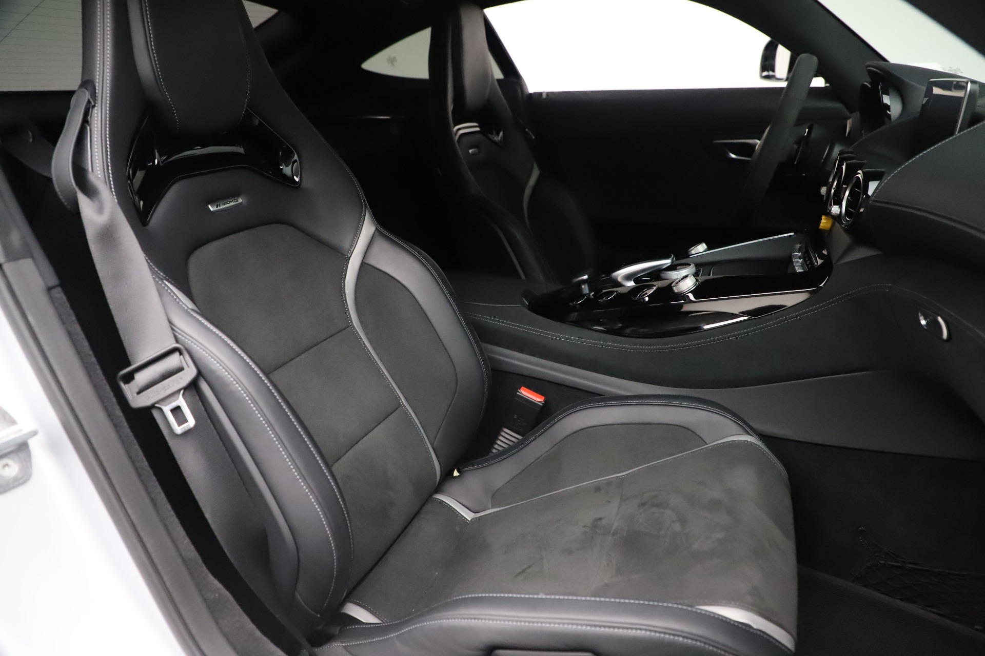 Used-2018-Mercedes-Benz-AMG-GT-R