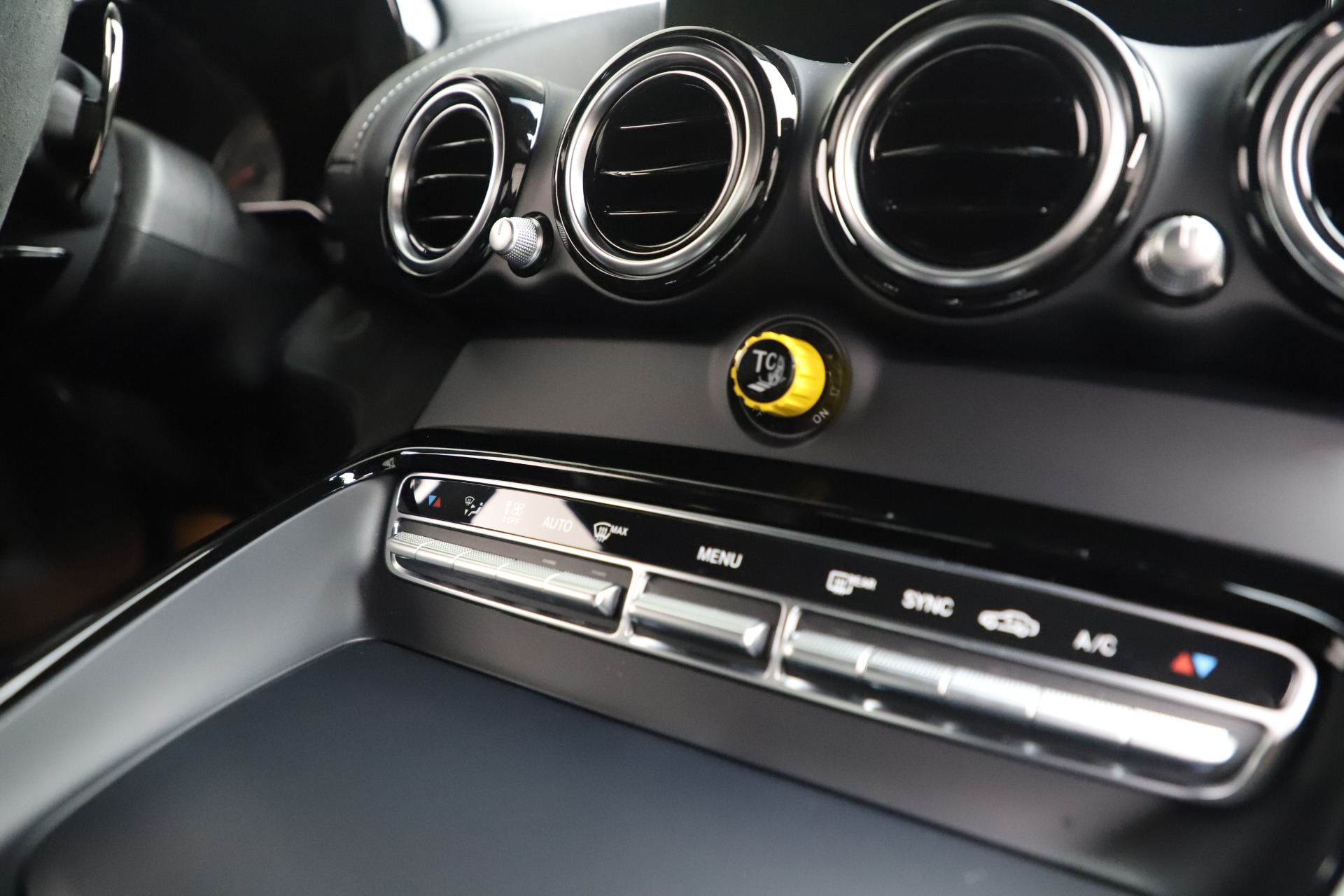 Used-2018-Mercedes-Benz-AMG-GT-R