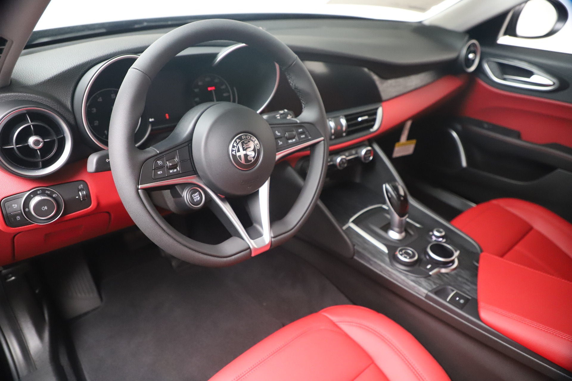 New-2019-Alfa-Romeo-Giulia-Q4