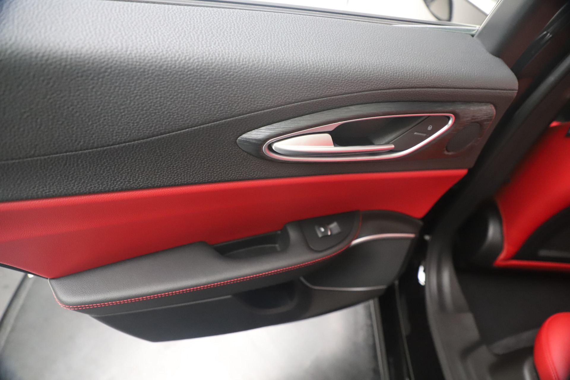 New-2019-Alfa-Romeo-Giulia-Q4