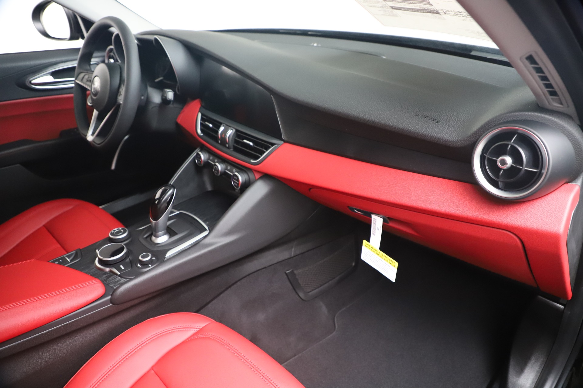 New-2019-Alfa-Romeo-Giulia-Q4