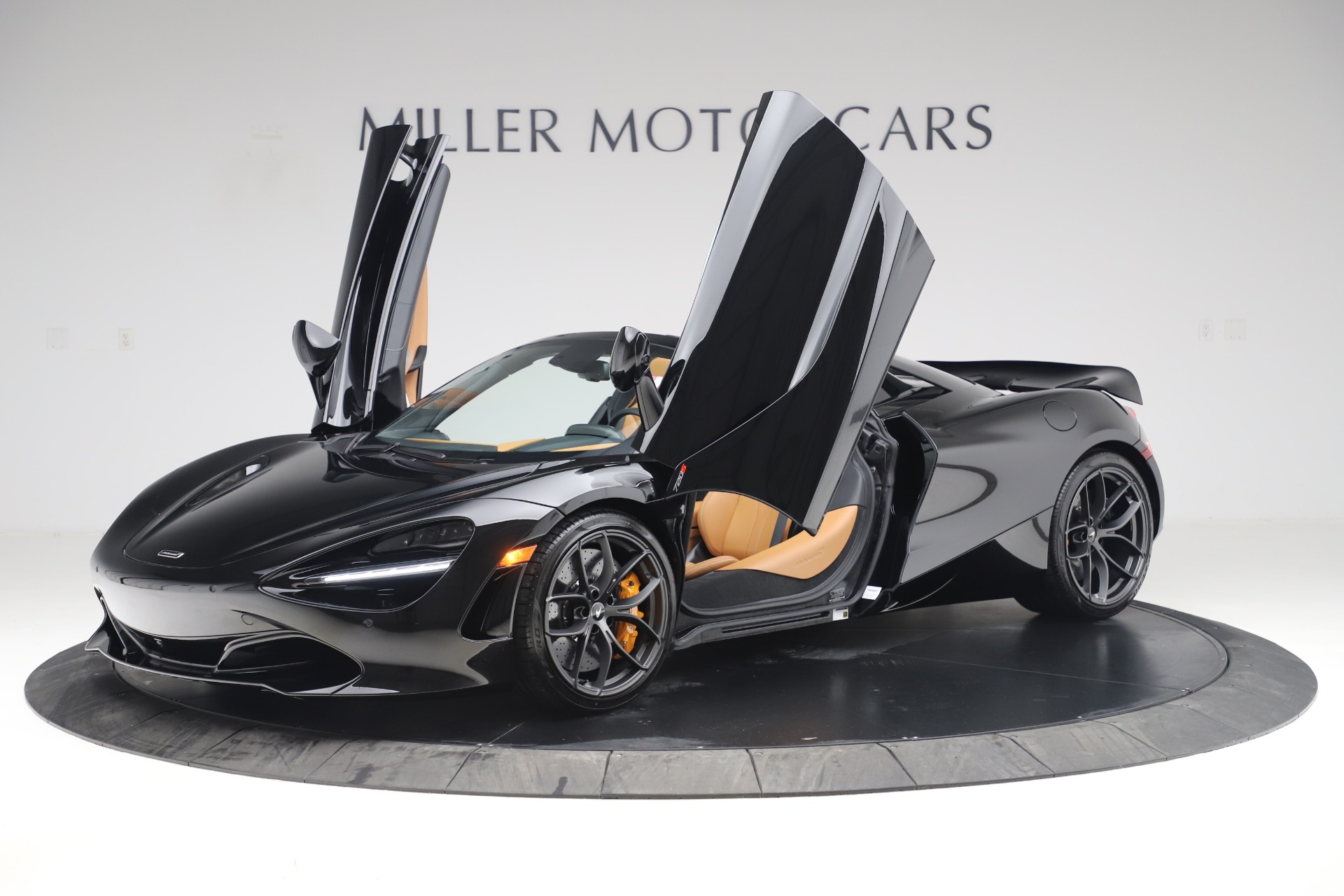 New-2020-McLaren-720S-Spider-Convertible