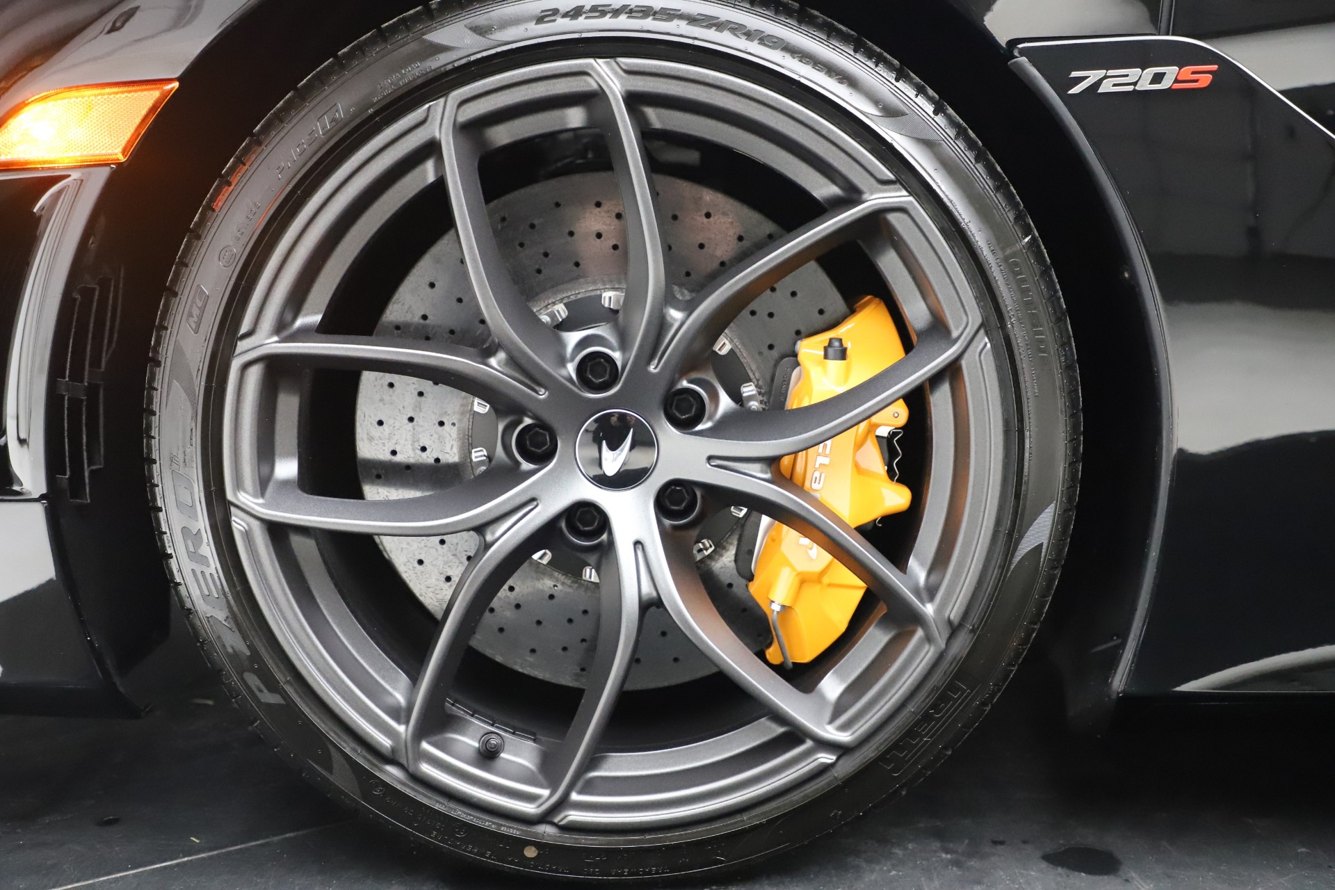 New-2020-McLaren-720S-Spider-Convertible