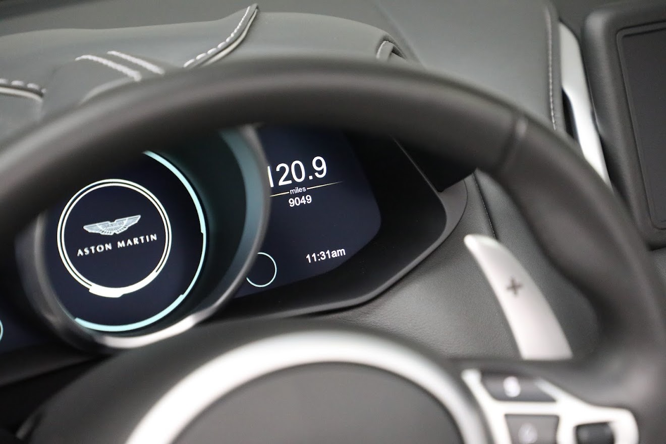 Used-2020-Aston-Martin-DBS-Superleggera-Volante